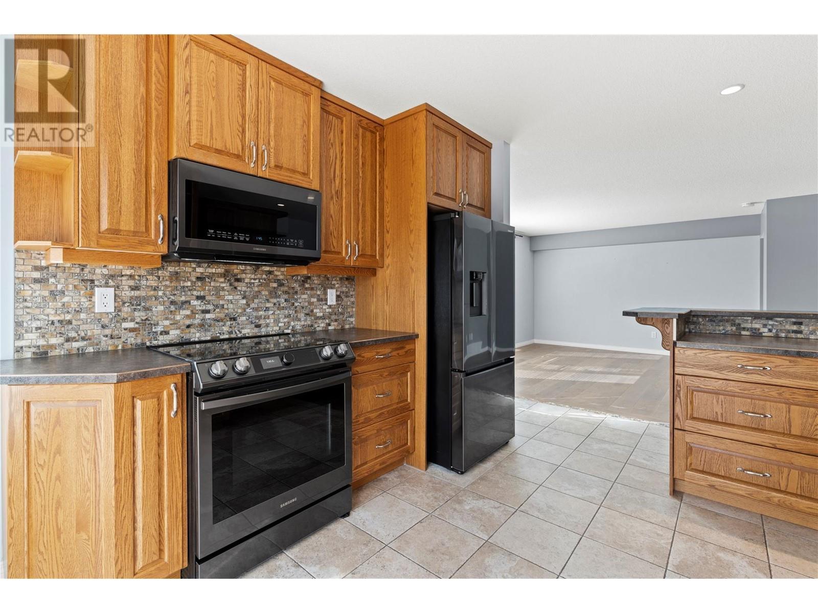












114 Elk Street

,
Vernon,




British Columbia
V1H2A1

