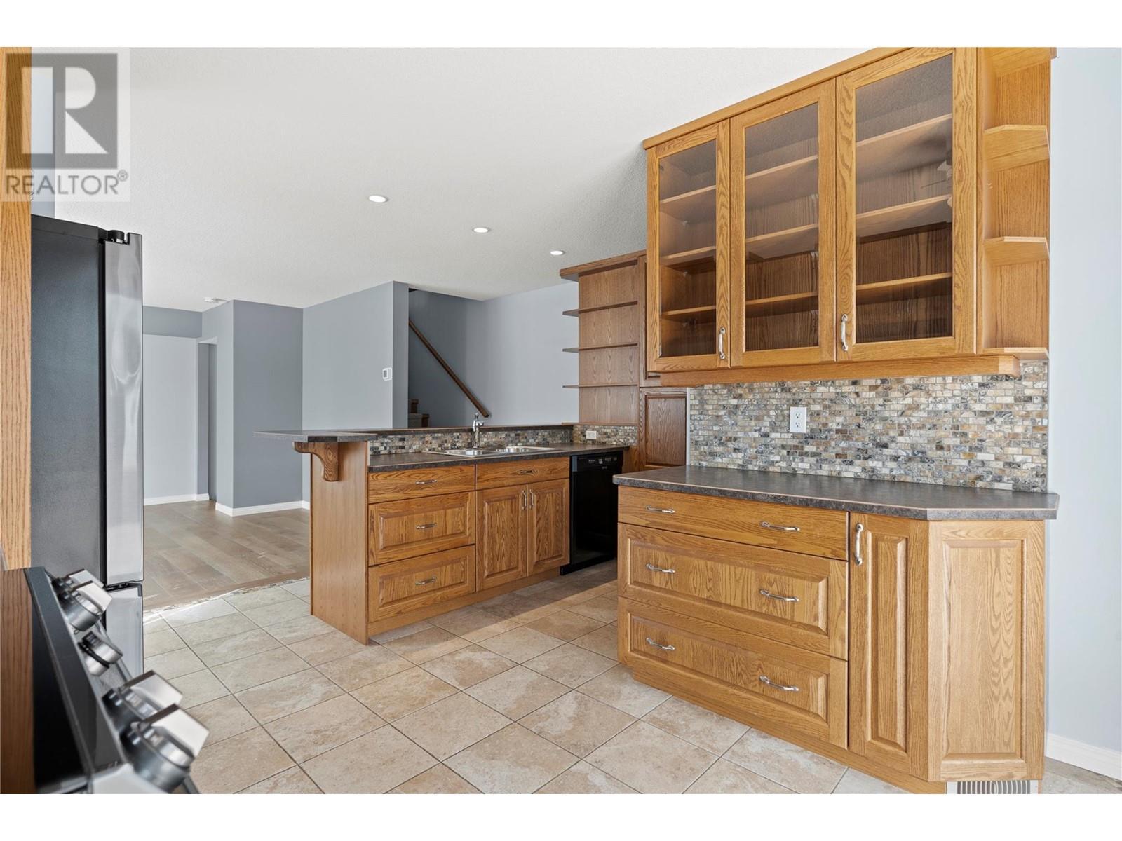 












114 Elk Street

,
Vernon,




British Columbia
V1H2A1

