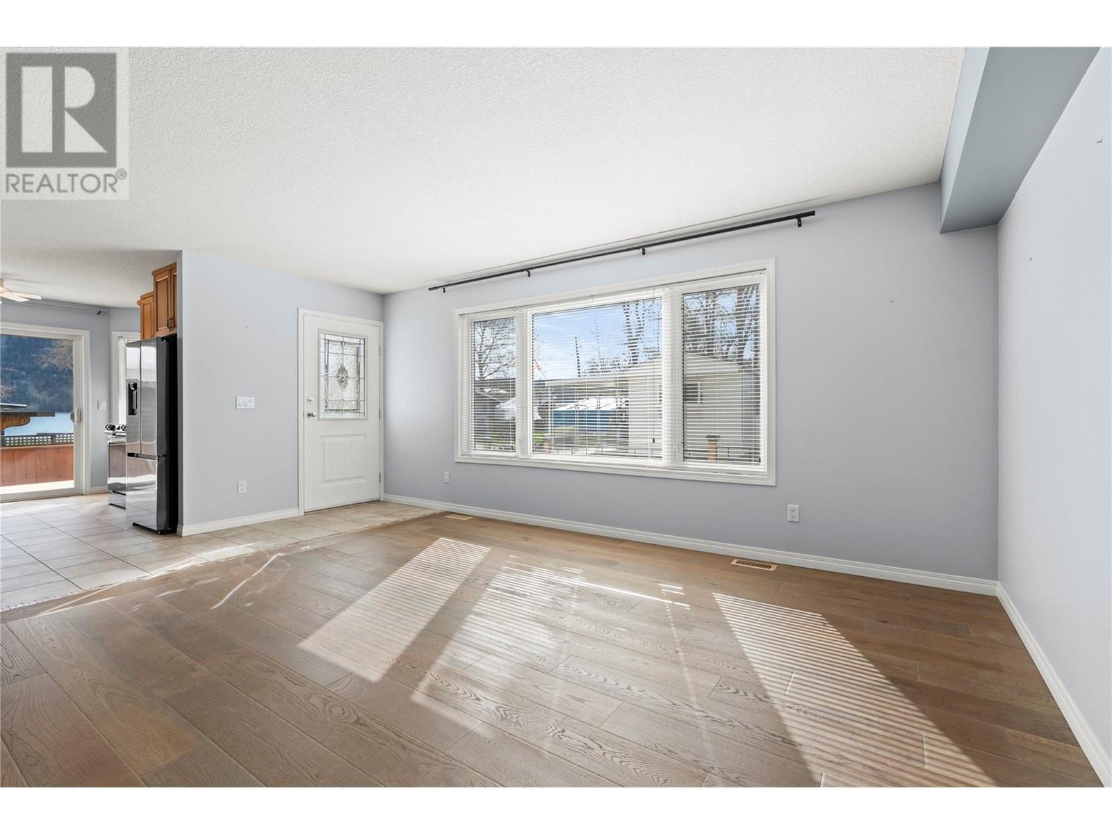 












114 Elk Street

,
Vernon,




British Columbia
V1H2A1

