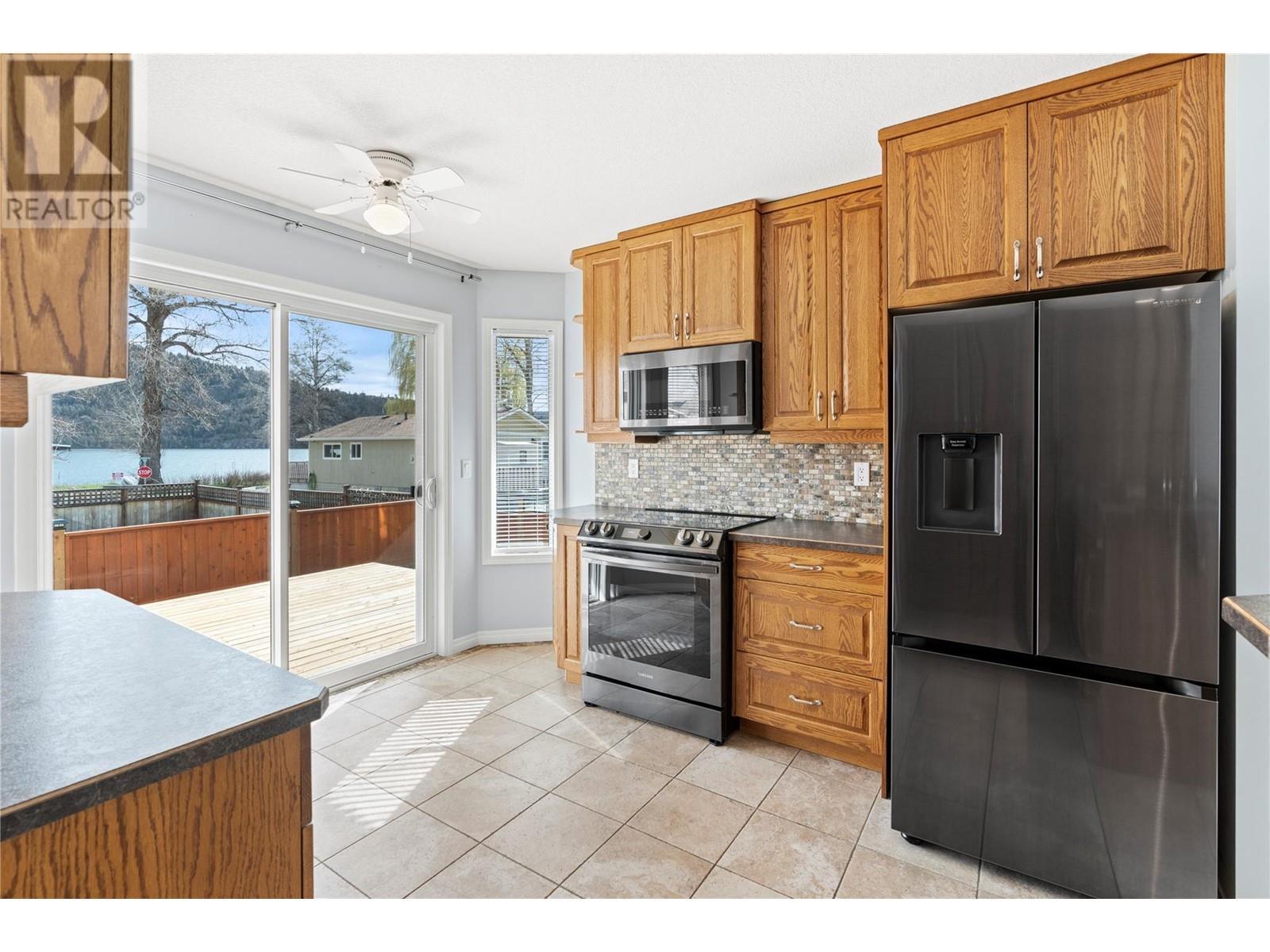 












114 Elk Street

,
Vernon,




British Columbia
V1H2A1

