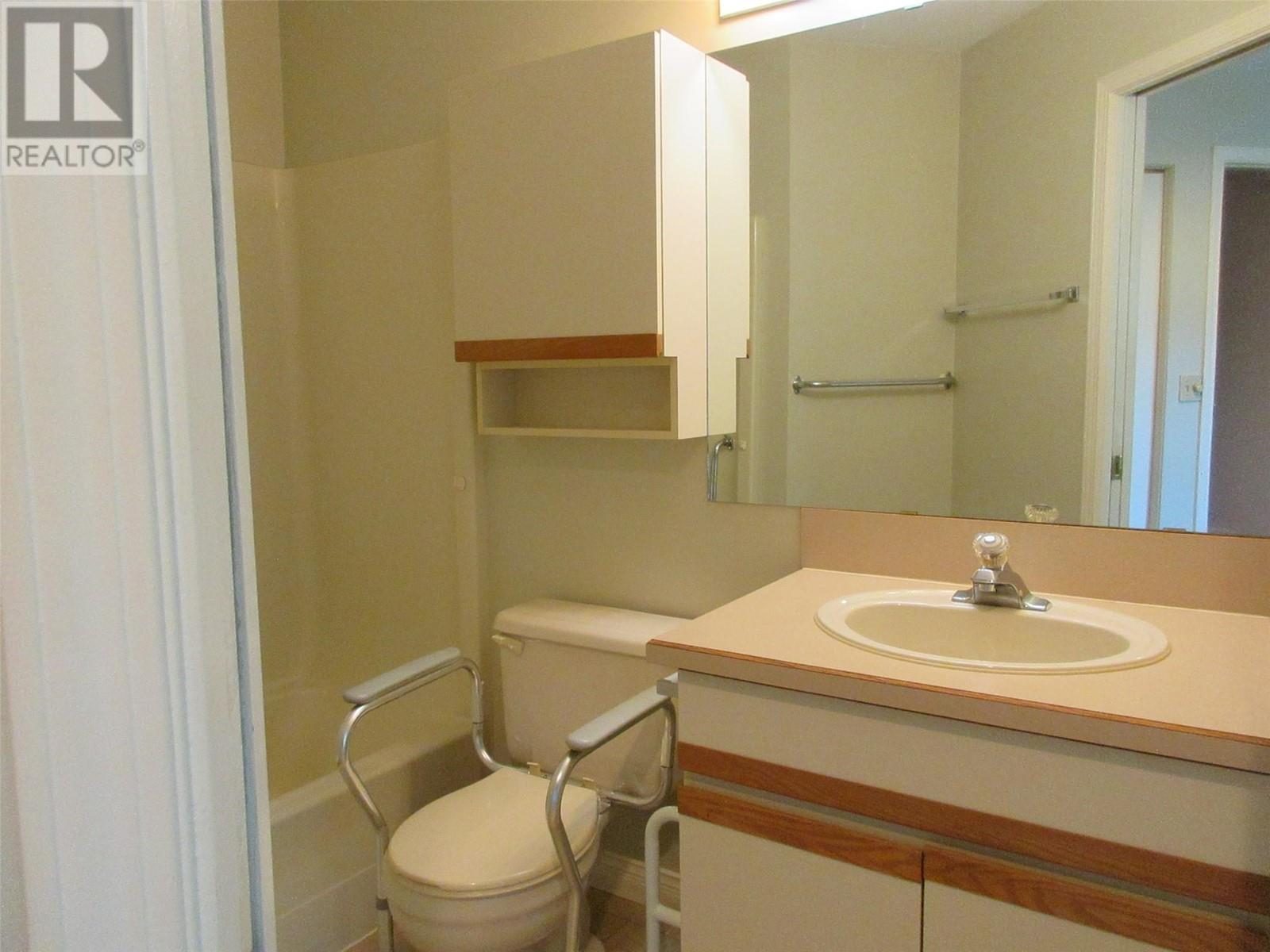 












1717 Granite Avenue Unit# 13

,
Merritt,




British Columbia
V1K1B8

