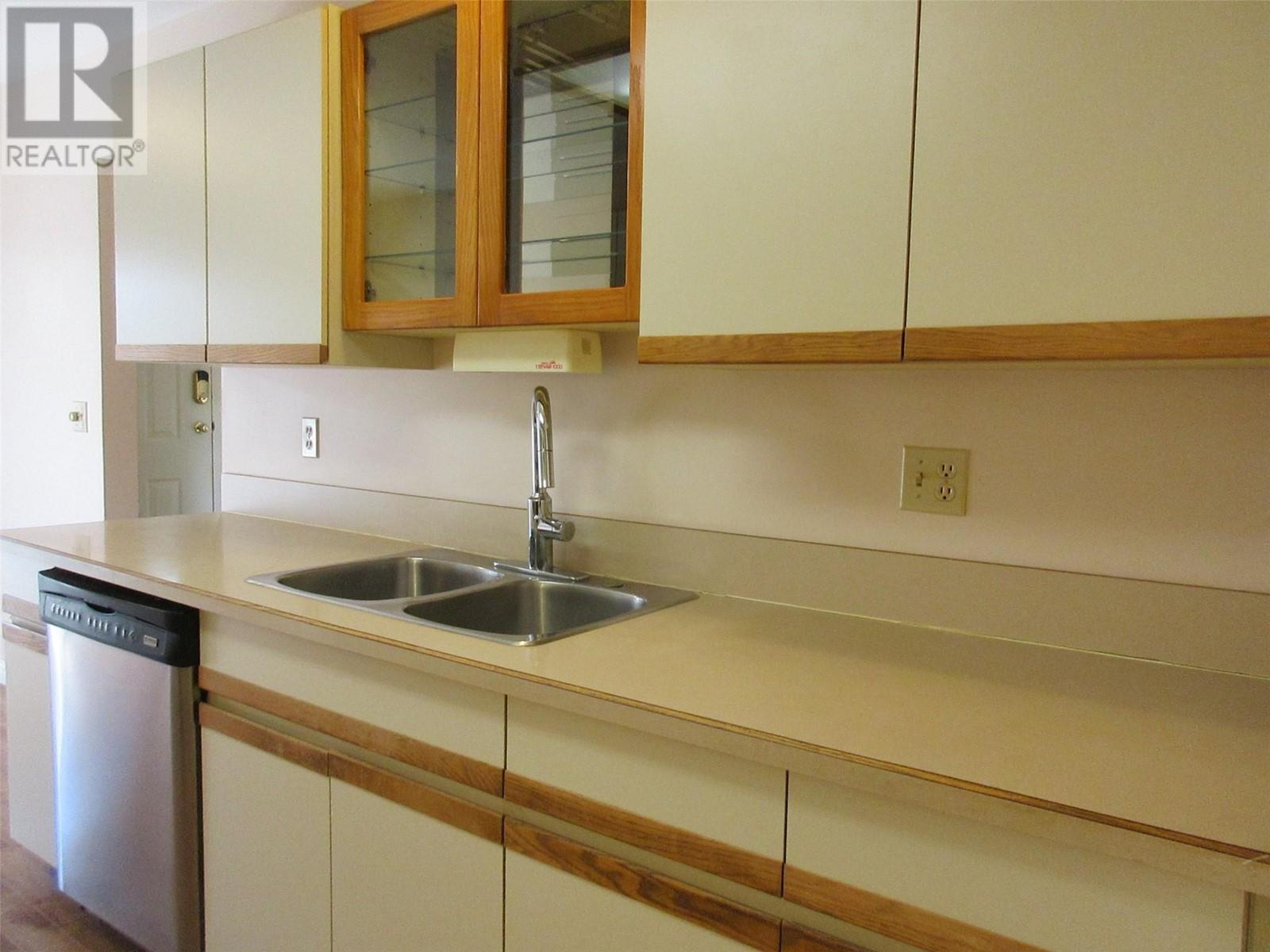 












1717 Granite Avenue Unit# 13

,
Merritt,




British Columbia
V1K1B8

