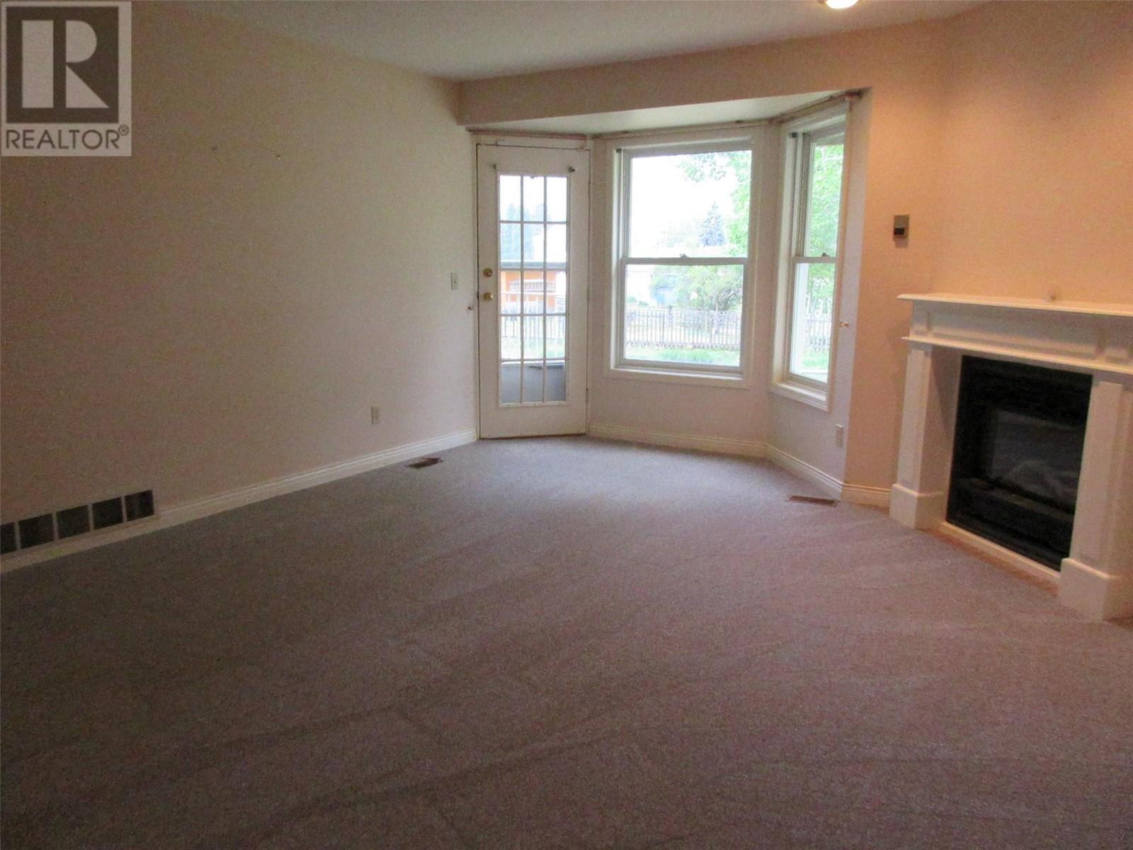 












1717 Granite Avenue Unit# 13

,
Merritt,




British Columbia
V1K1B8

