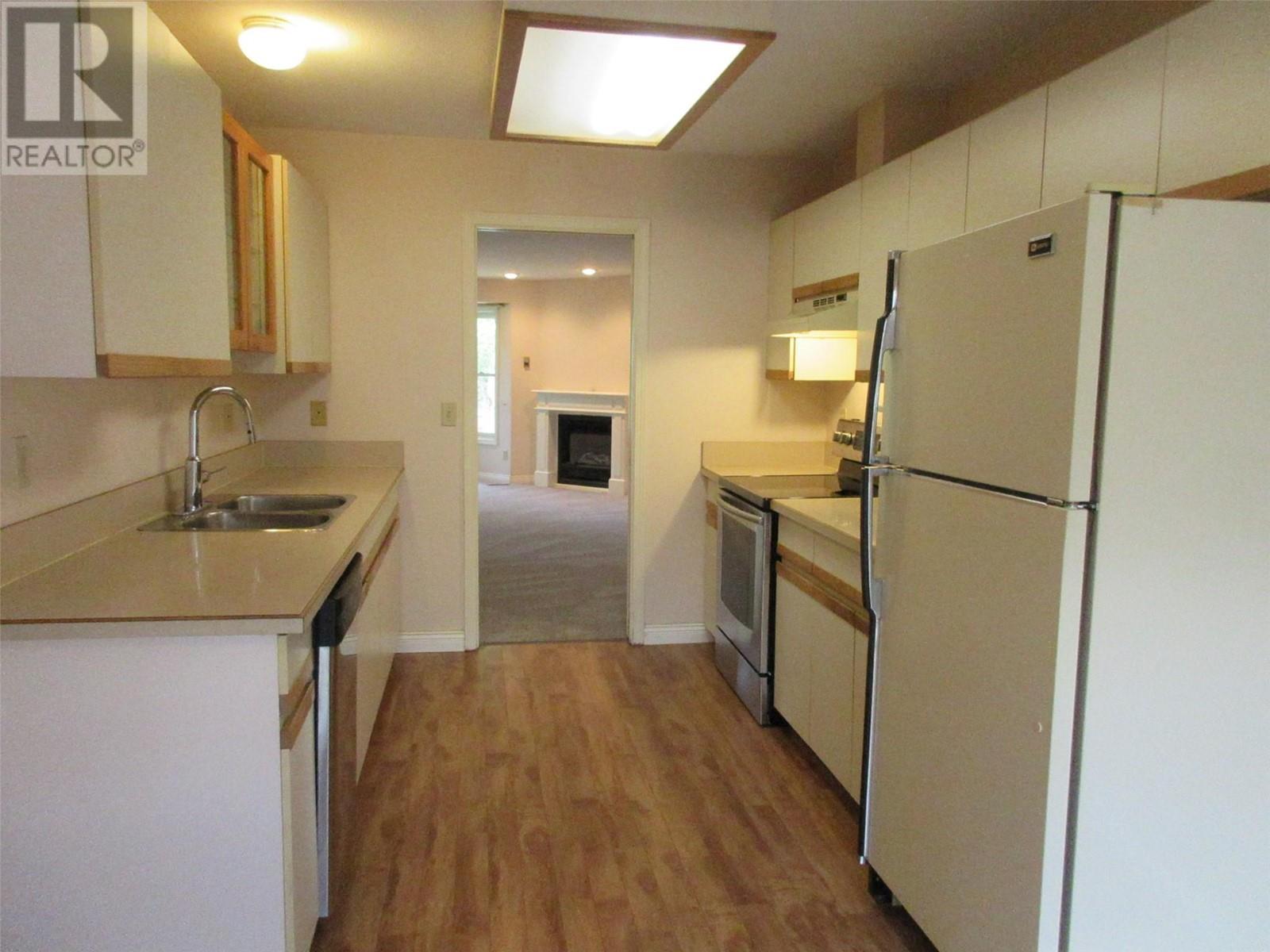 












1717 Granite Avenue Unit# 13

,
Merritt,




British Columbia
V1K1B8

