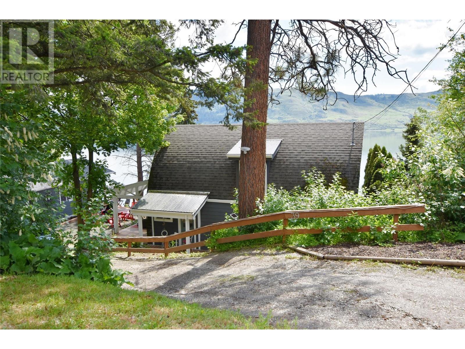 












39 Brewer Trail

,
Vernon,




British Columbia
V1H2G6


