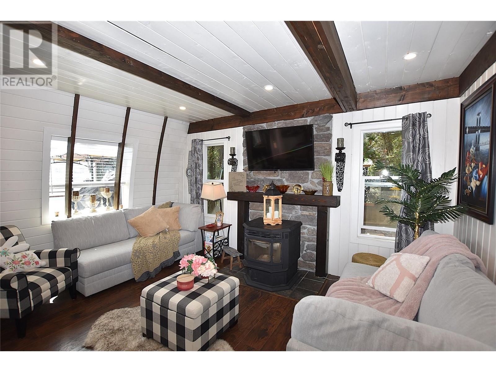 












39 Brewer Trail

,
Vernon,




British Columbia
V1H2G6

