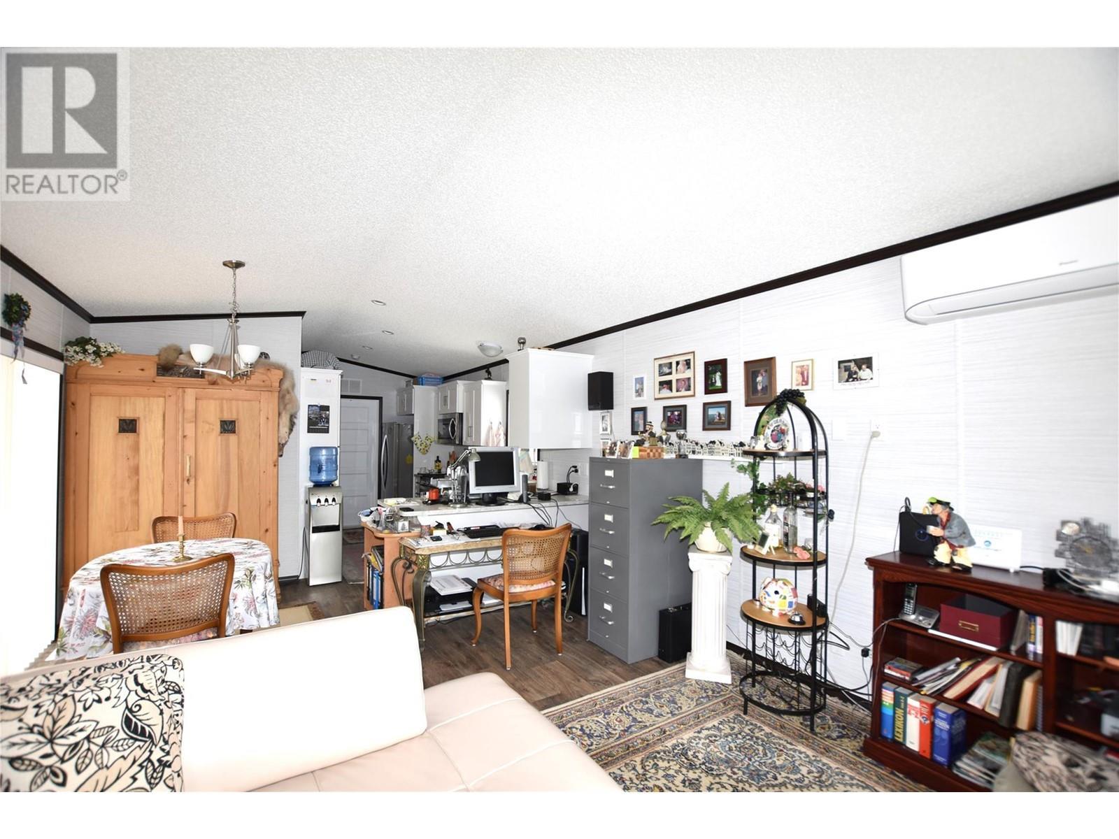 












65 Antoine Road Unit# 7

,
Vernon,




British Columbia
V1H2A3

