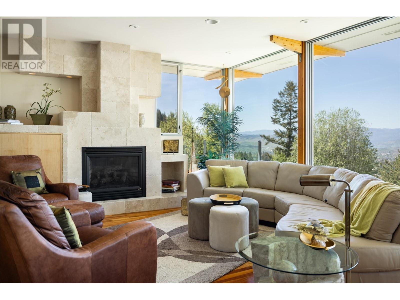 












5454 Kingsview Road

,
Vernon,




British Columbia
V1B3J5

