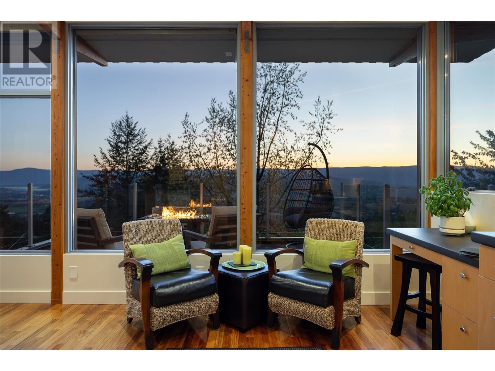 












5454 Kingsview Road

,
Vernon,




British Columbia
V1B3J5

