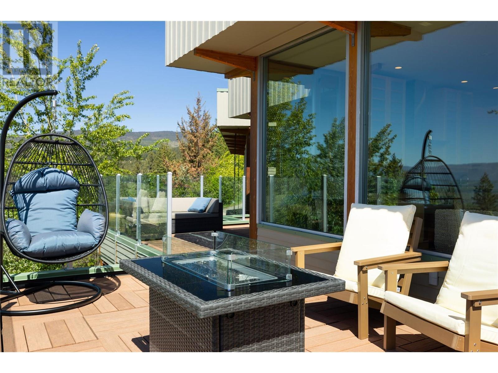 












5454 Kingsview Road

,
Vernon,




British Columbia
V1B3J5

