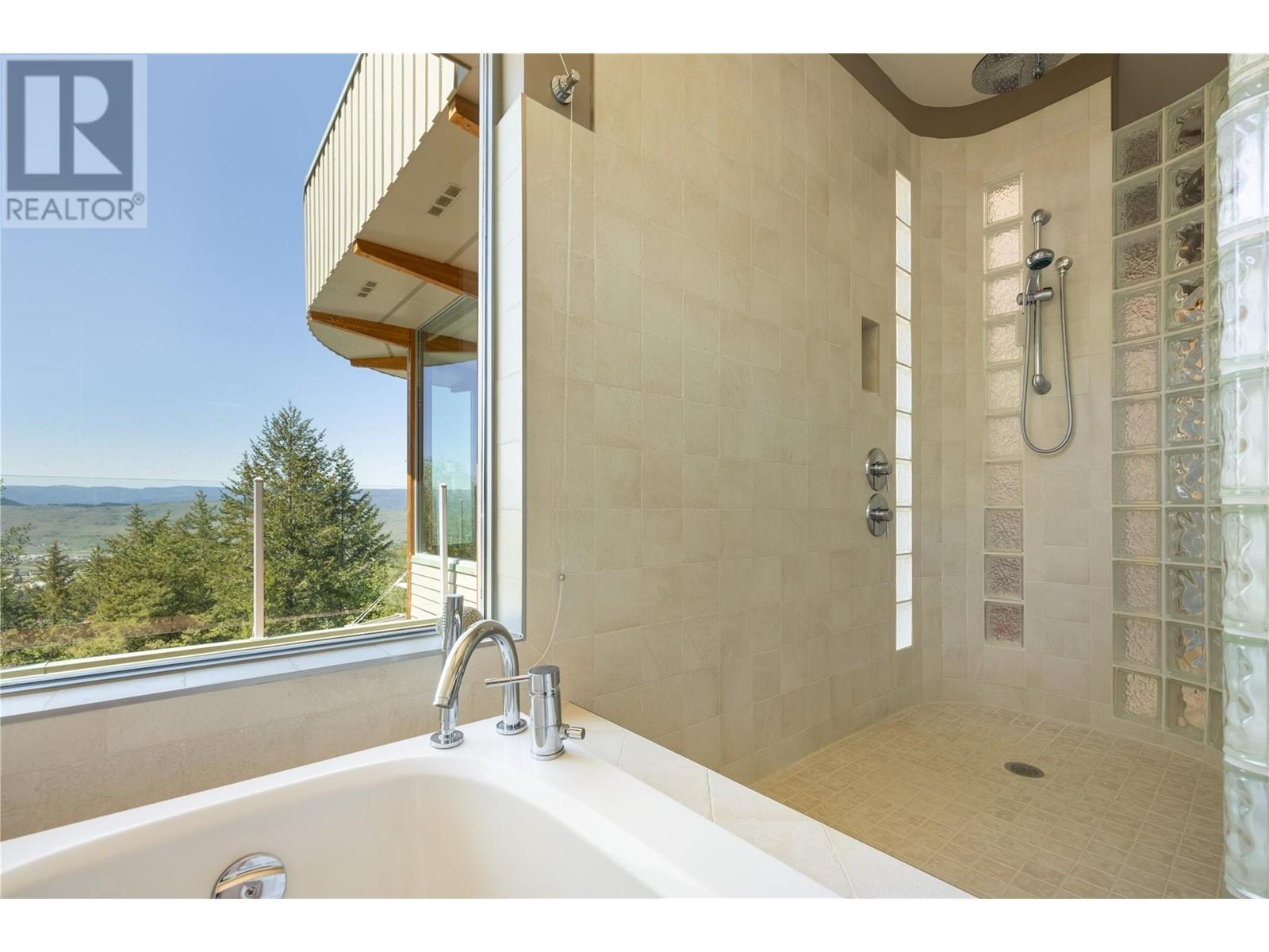 












5454 Kingsview Road

,
Vernon,




British Columbia
V1B3J5

