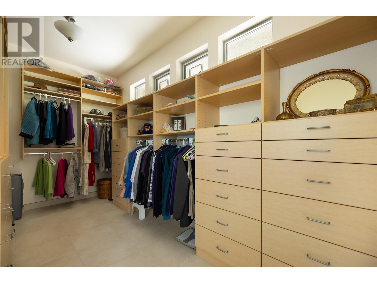 












5454 Kingsview Road

,
Vernon,




British Columbia
V1B3J5

