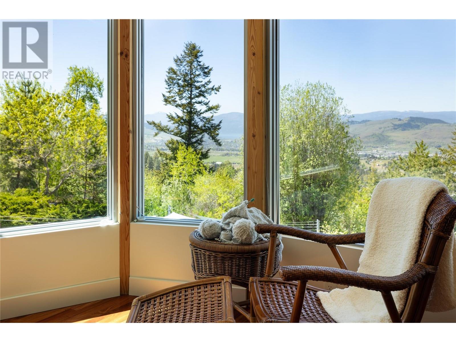 












5454 Kingsview Road

,
Vernon,




British Columbia
V1B3J5

