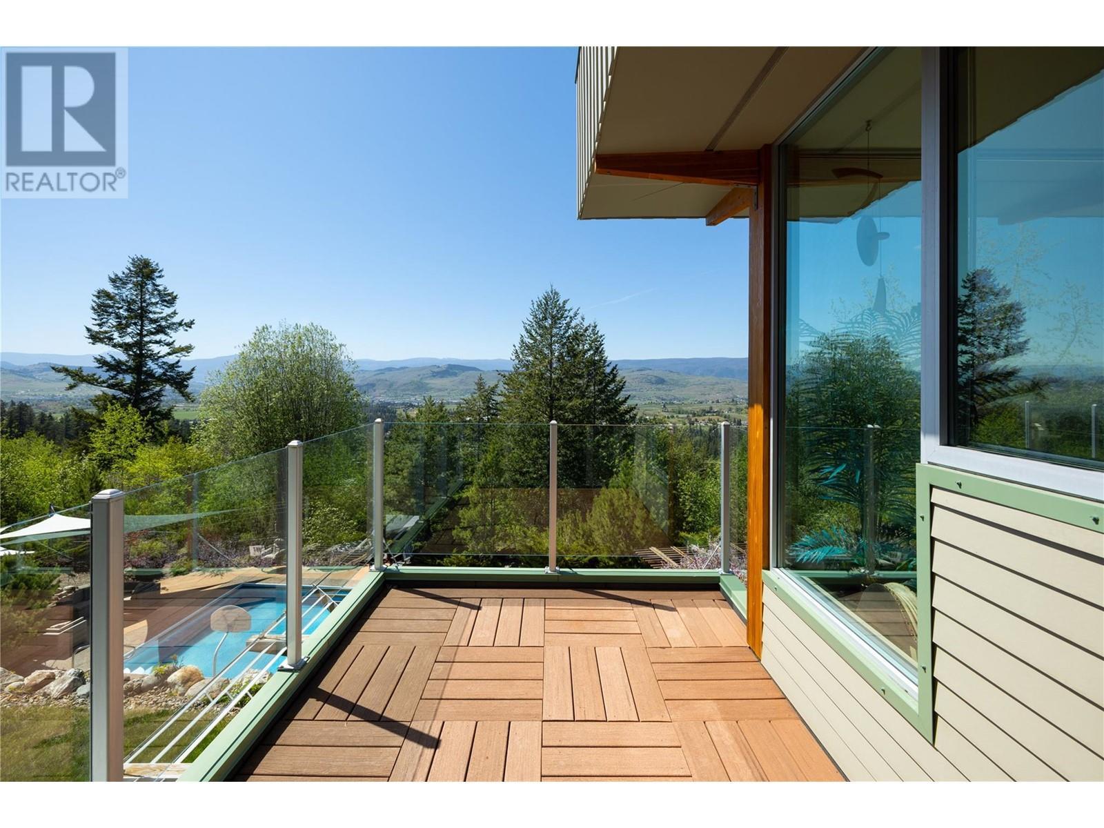 












5454 Kingsview Road

,
Vernon,




British Columbia
V1B3J5

