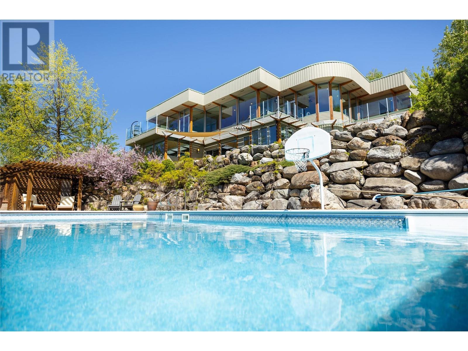 












5454 Kingsview Road

,
Vernon,




British Columbia
V1B3J5

