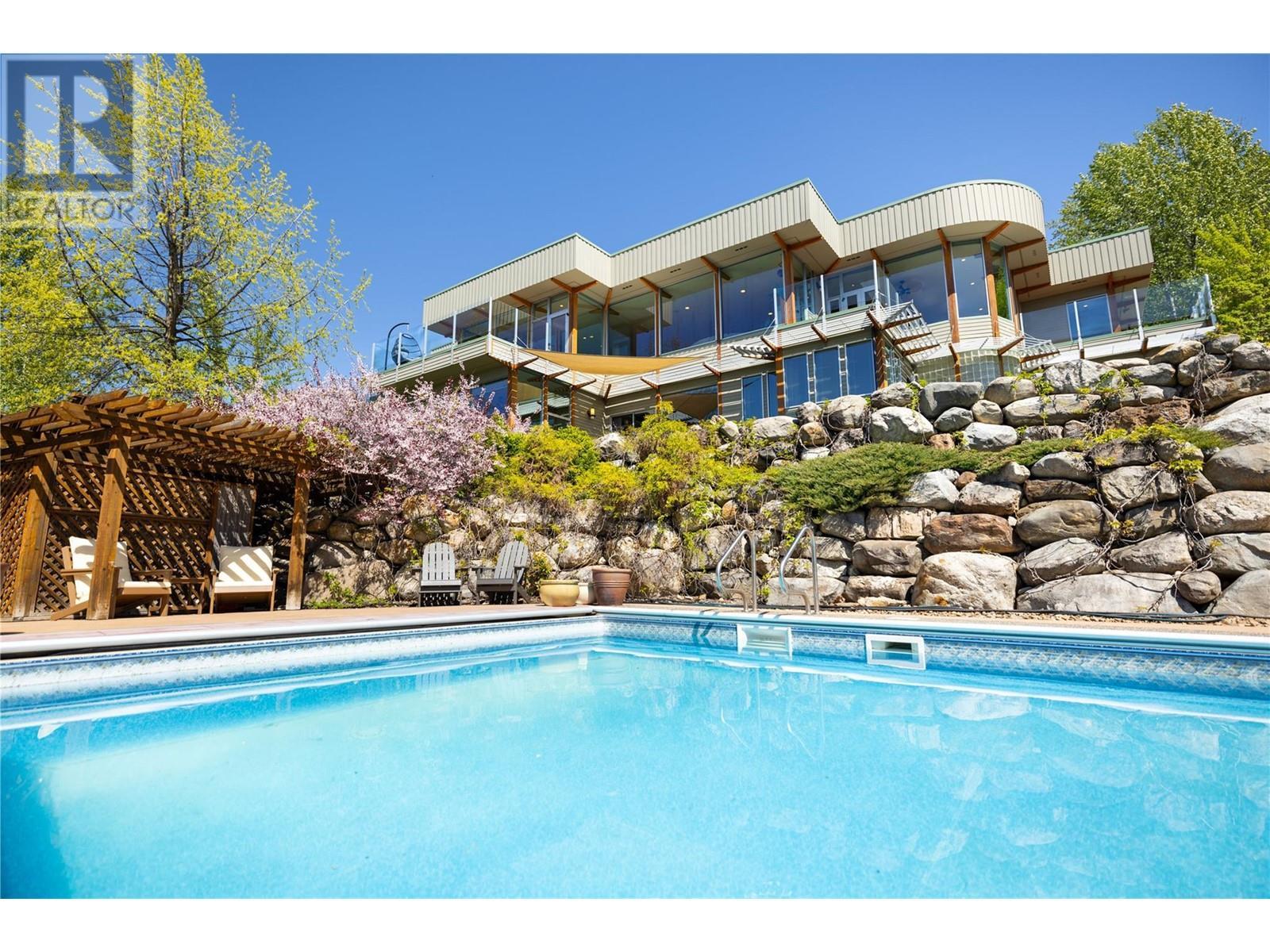 












5454 Kingsview Road

,
Vernon,




British Columbia
V1B3J5


