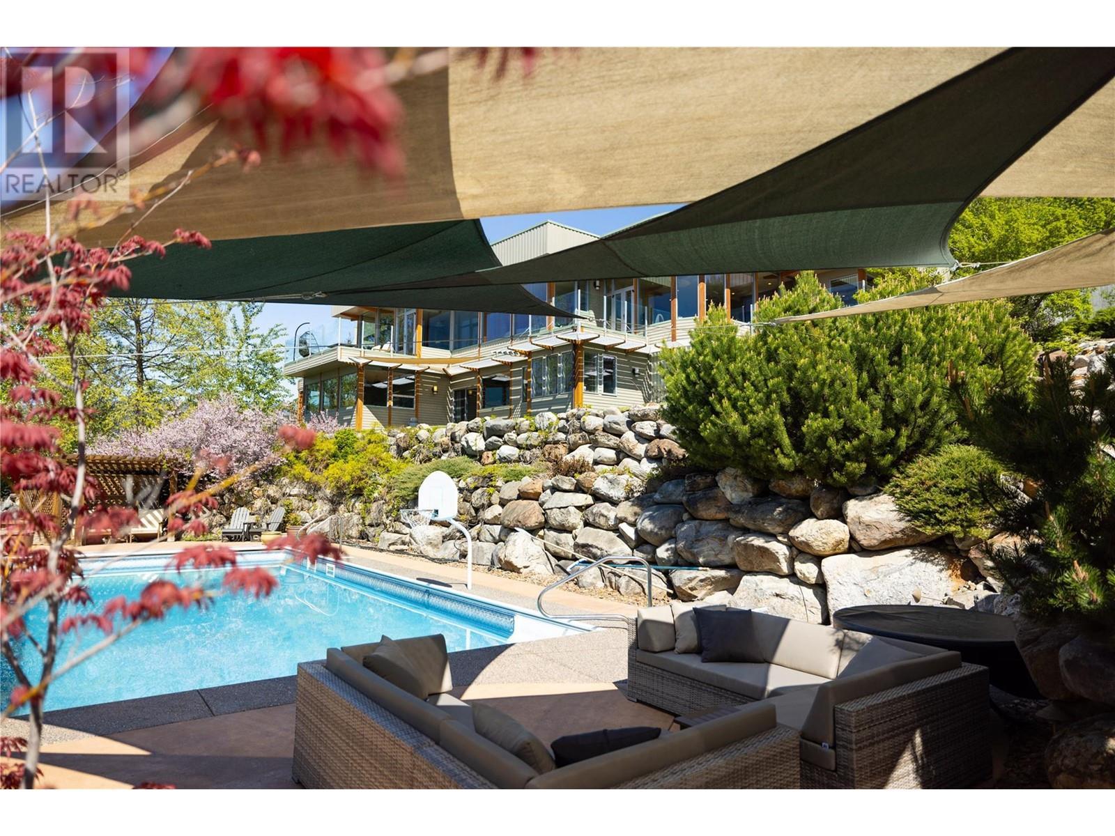 












5454 Kingsview Road

,
Vernon,




British Columbia
V1B3J5

