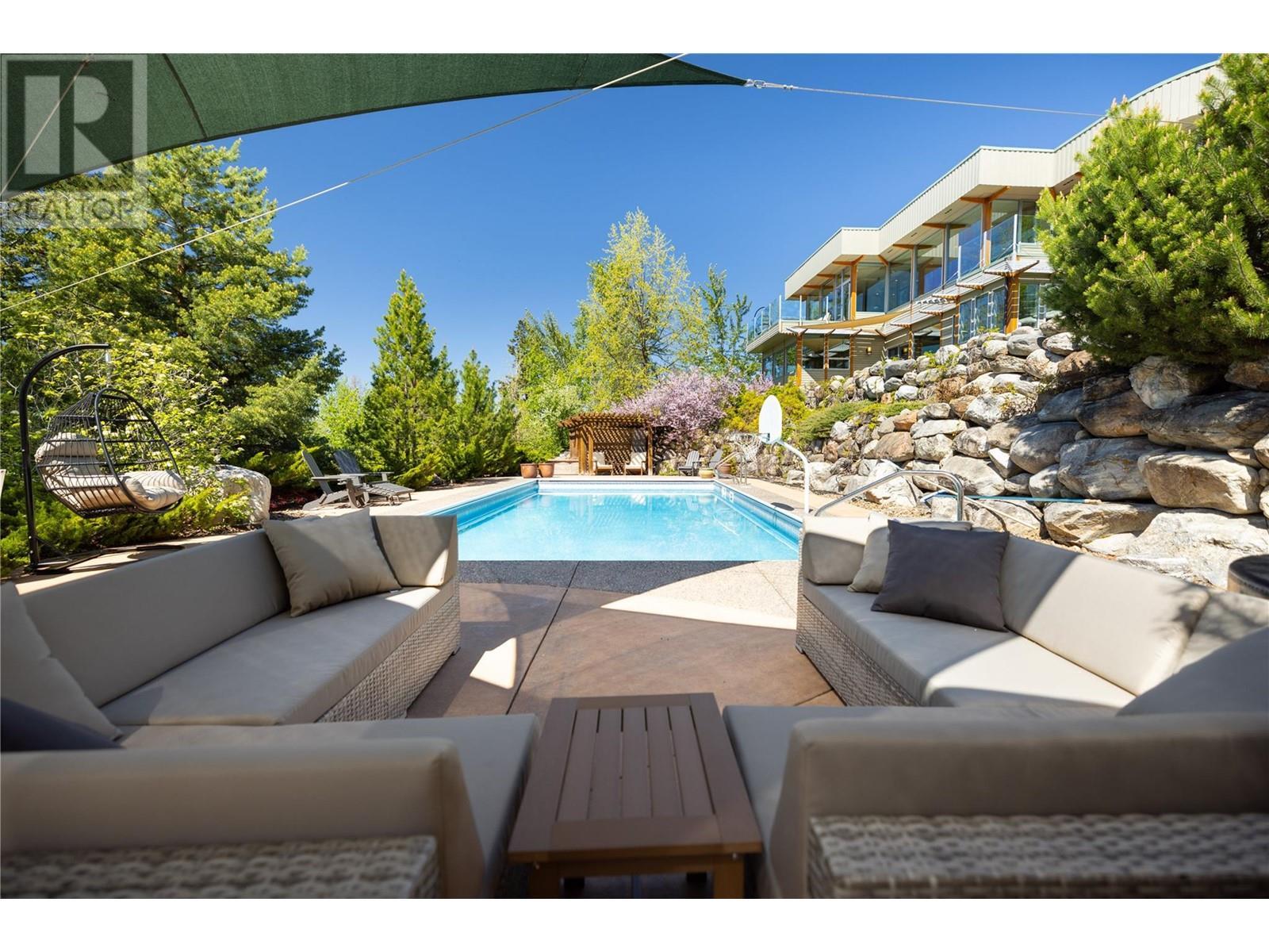 












5454 Kingsview Road

,
Vernon,




British Columbia
V1B3J5

