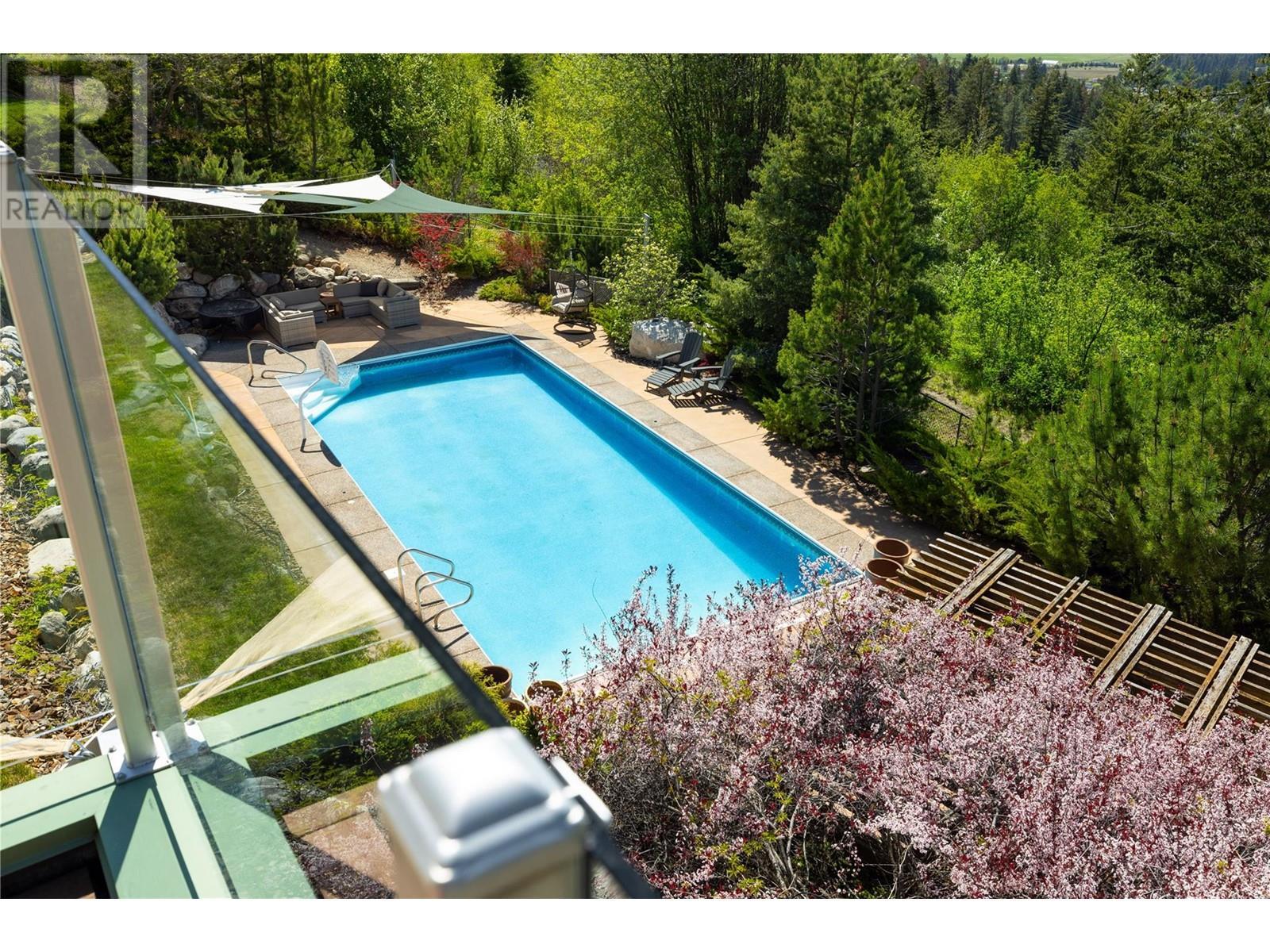 












5454 Kingsview Road

,
Vernon,




British Columbia
V1B3J5

