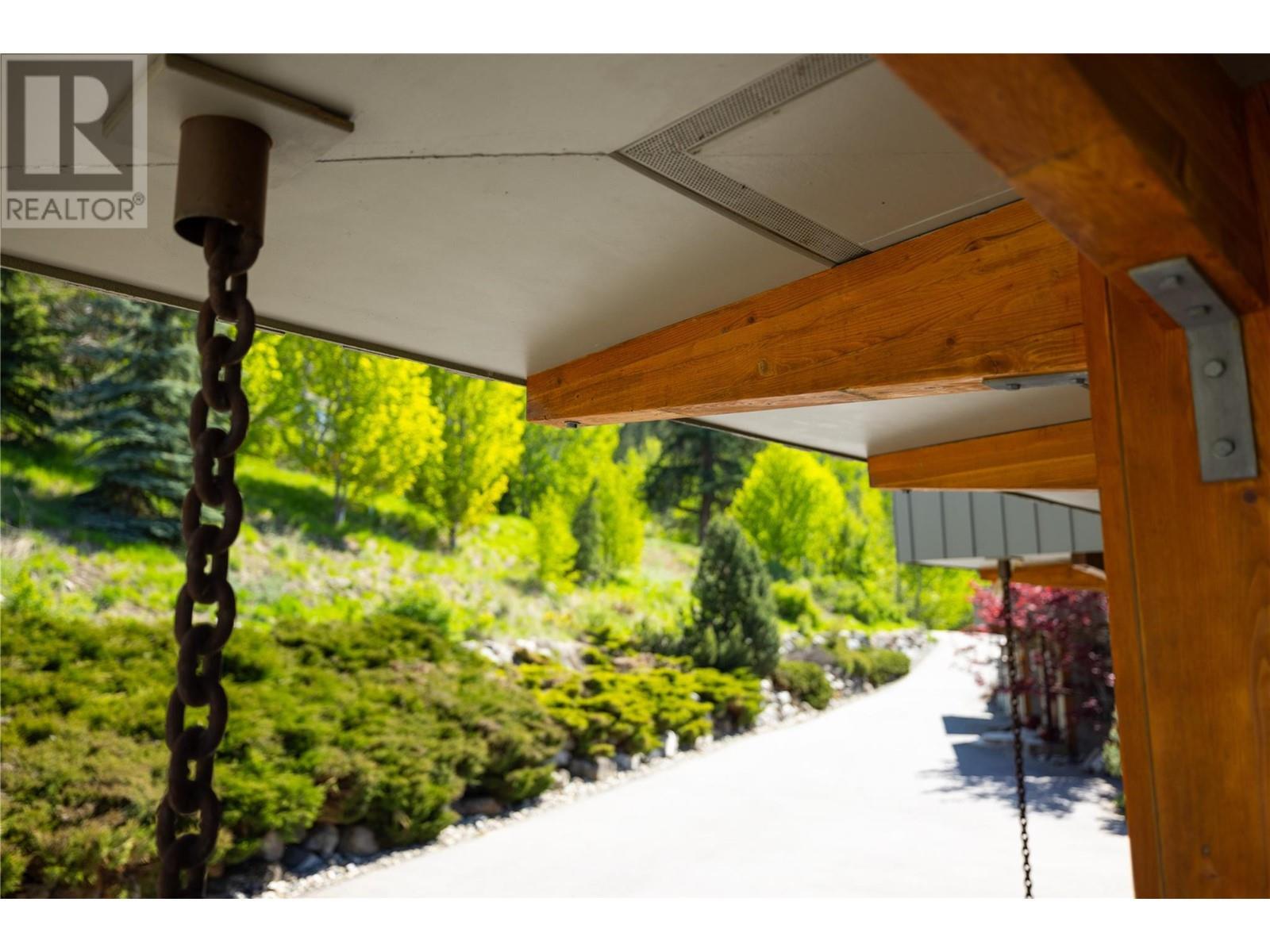 












5454 Kingsview Road

,
Vernon,




British Columbia
V1B3J5


