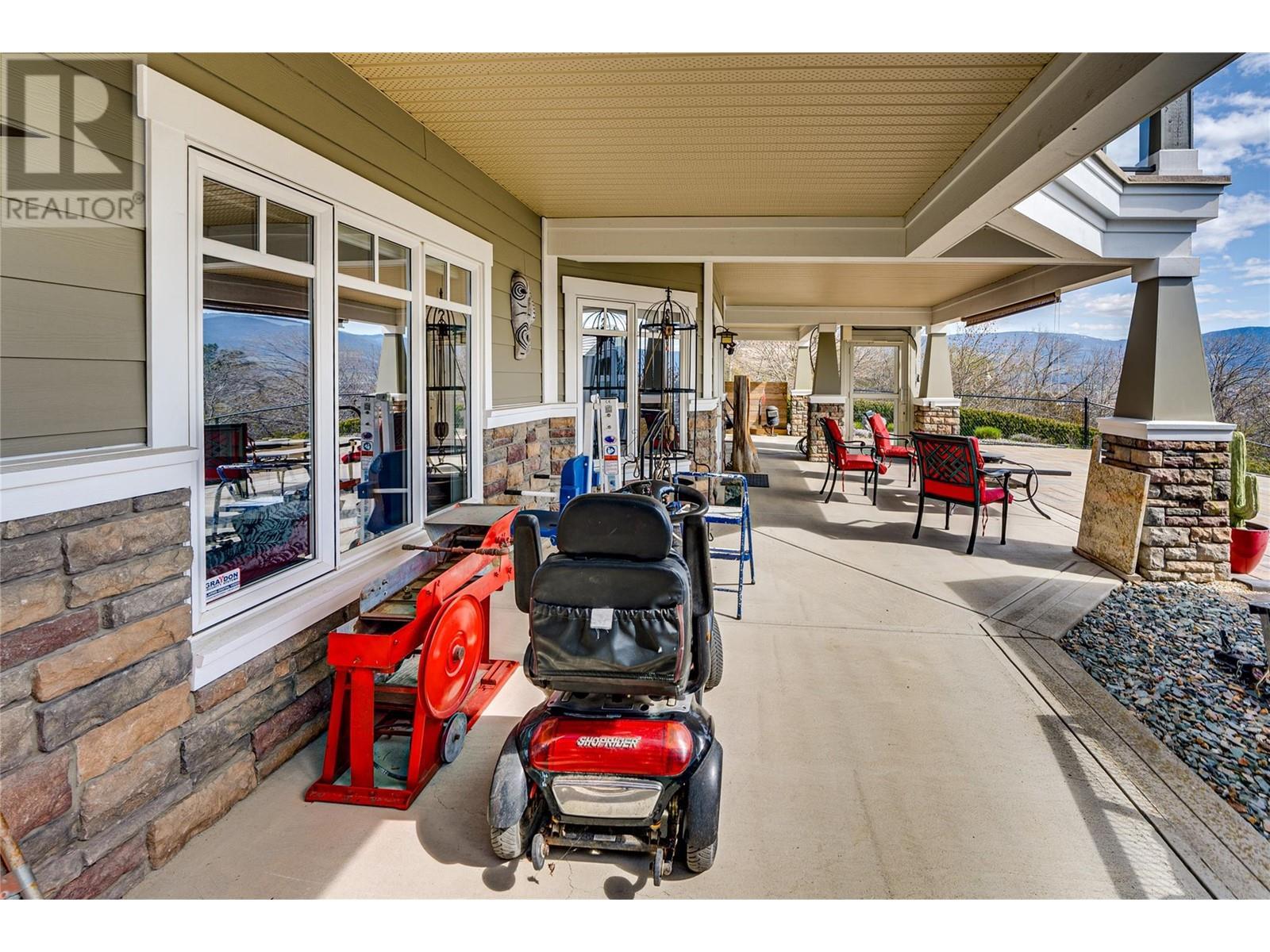 












3721 Razorback Court

,
Vernon,




British Columbia
V1T9W4

