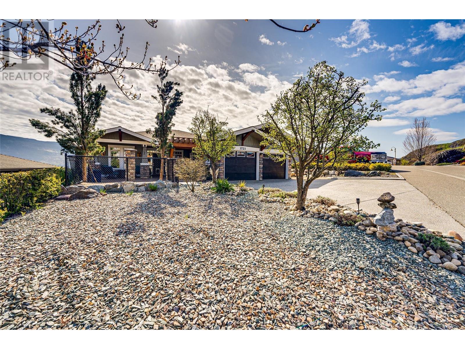 












3721 Razorback Court

,
Vernon,




British Columbia
V1T9W4

