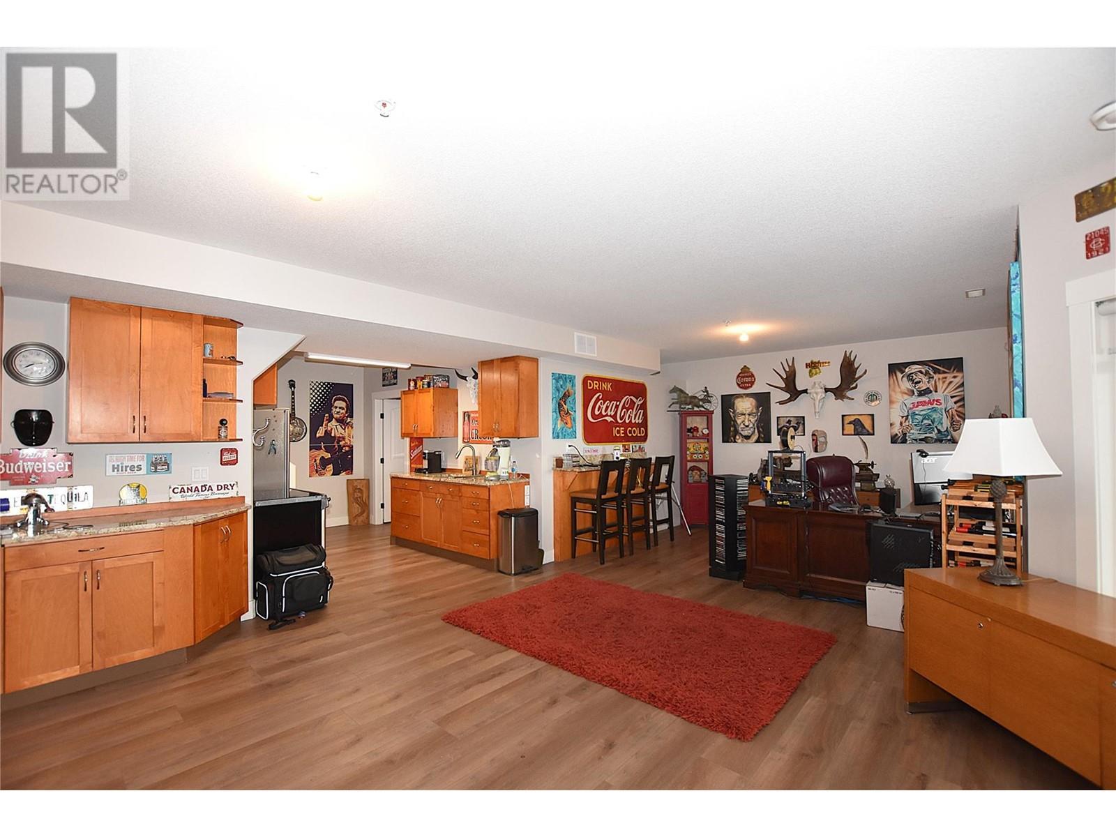 












3721 Razorback Court

,
Vernon,




British Columbia
V1T9W4

