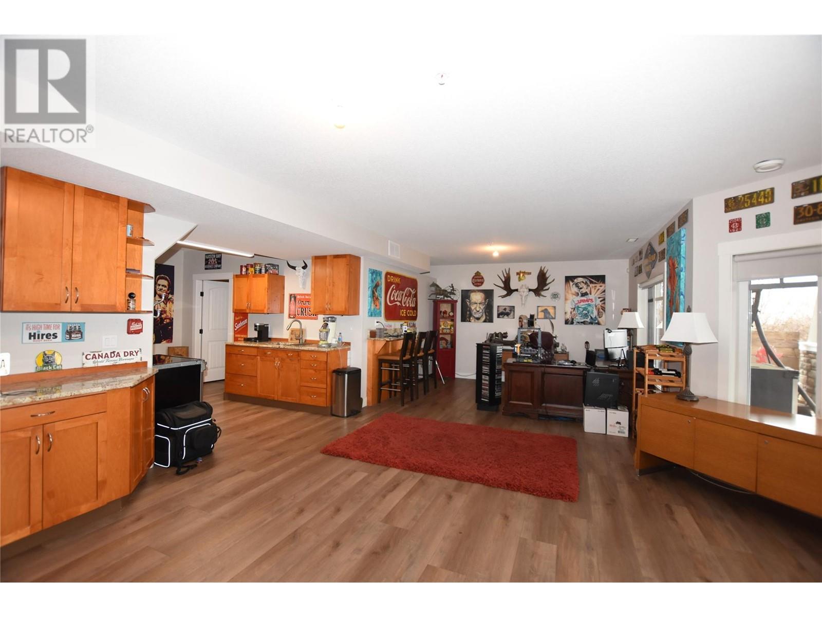 












3721 Razorback Court

,
Vernon,




British Columbia
V1T9W4

