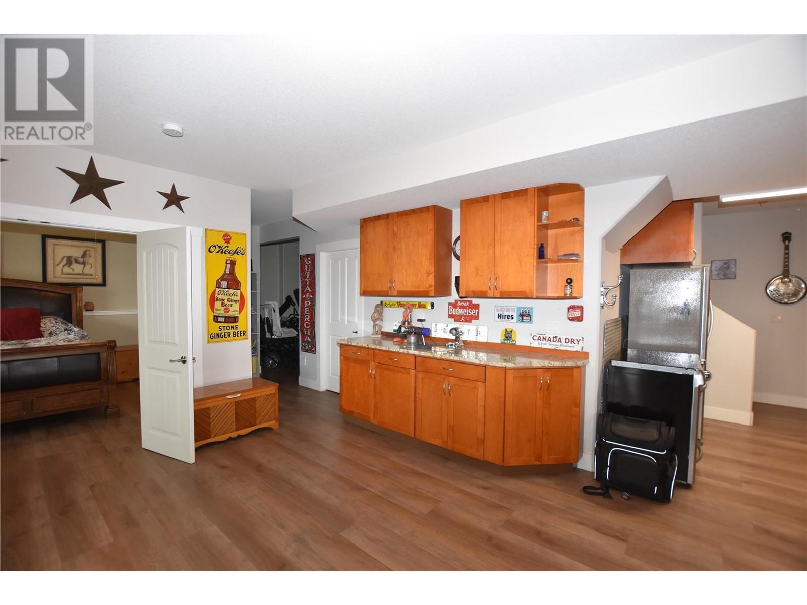 












3721 Razorback Court

,
Vernon,




British Columbia
V1T9W4

