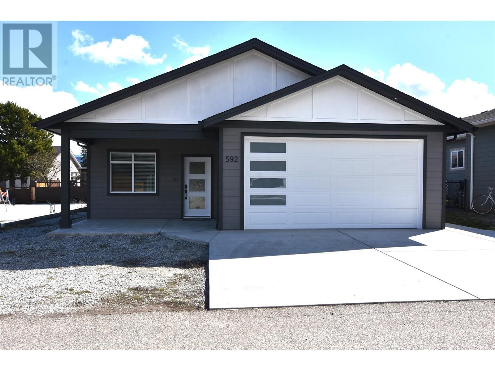 












592 Nighthawk Avenue

,
Vernon,




British Columbia
V1H2A1

