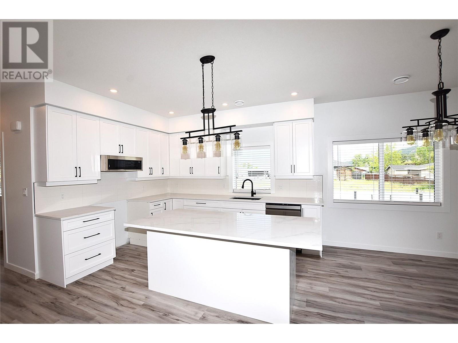












592 Nighthawk Avenue

,
Vernon,




British Columbia
V1H2A1

