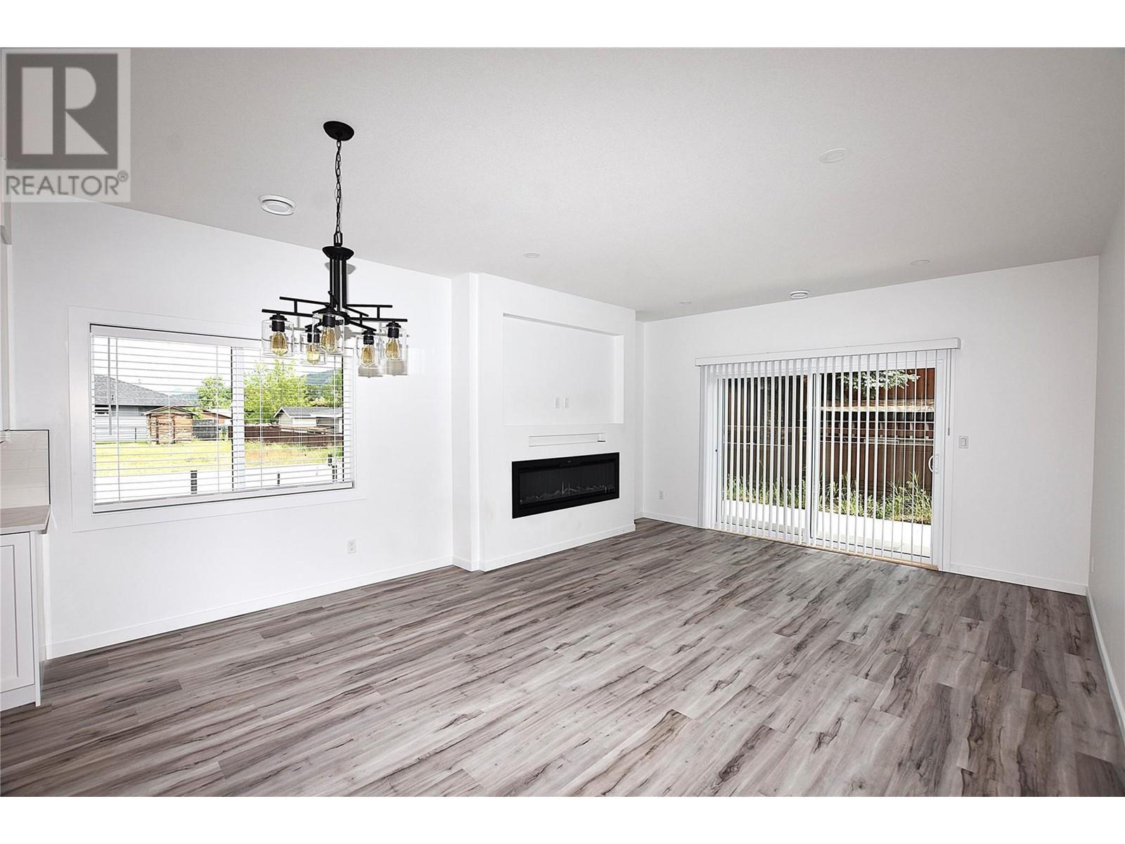 












592 Nighthawk Avenue

,
Vernon,




British Columbia
V1H2A1

