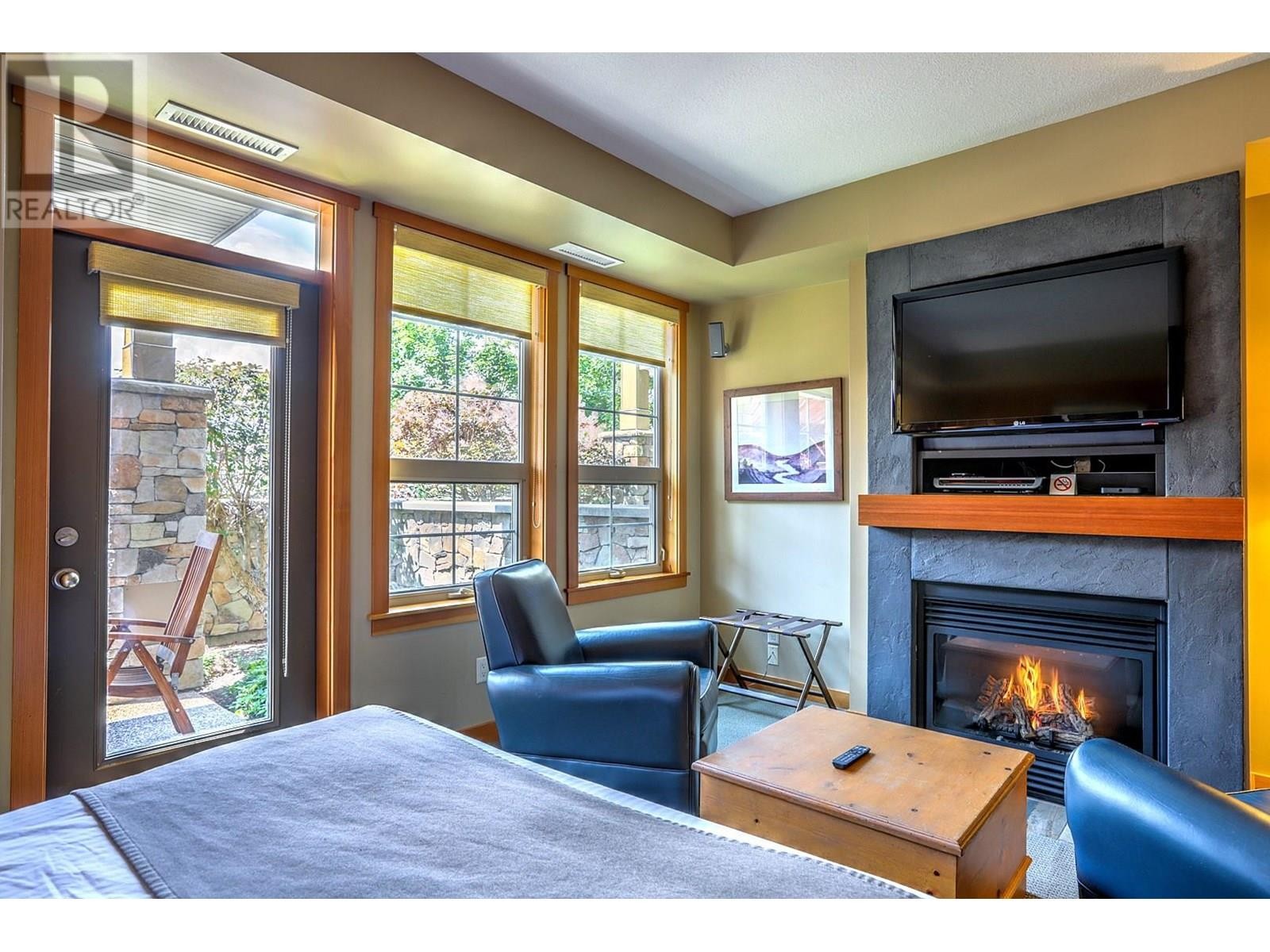












107 Village Centre Court Unit# 116

,
Vernon,







British Columbia
V1H1Y8


