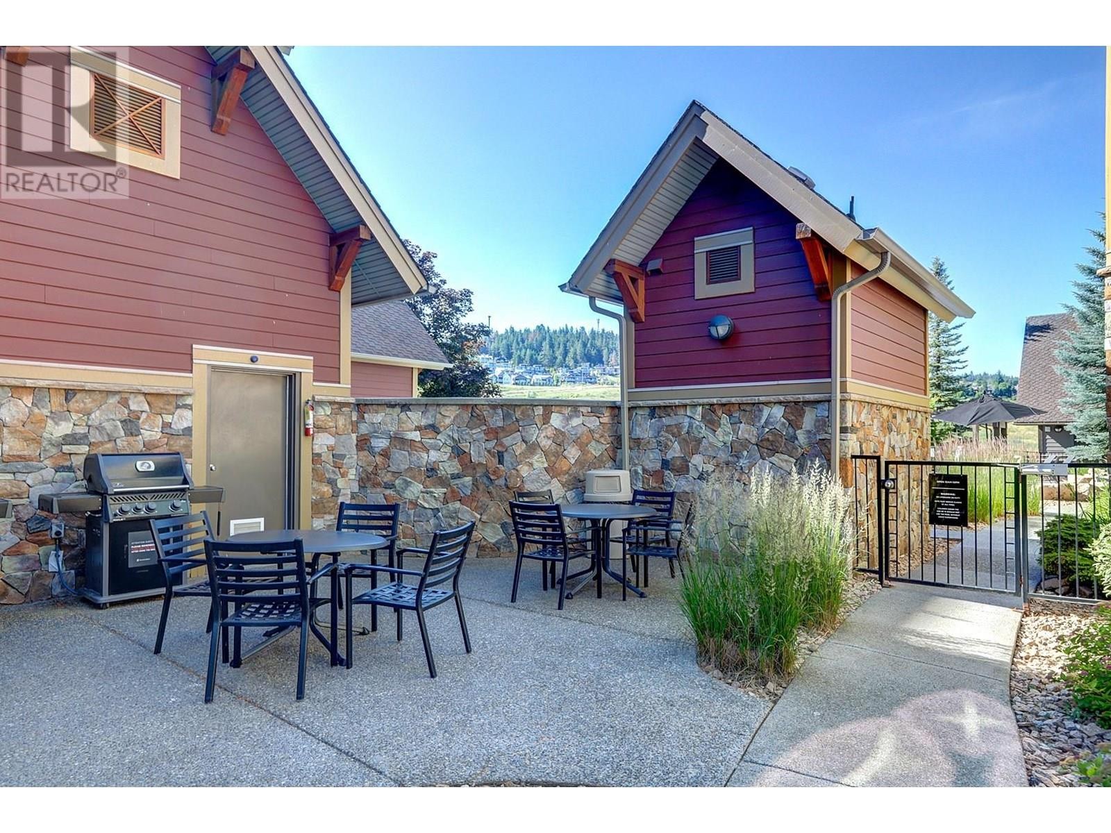 












107 Village Centre Court Unit# 116

,
Vernon,







British Columbia
V1H1Y8

