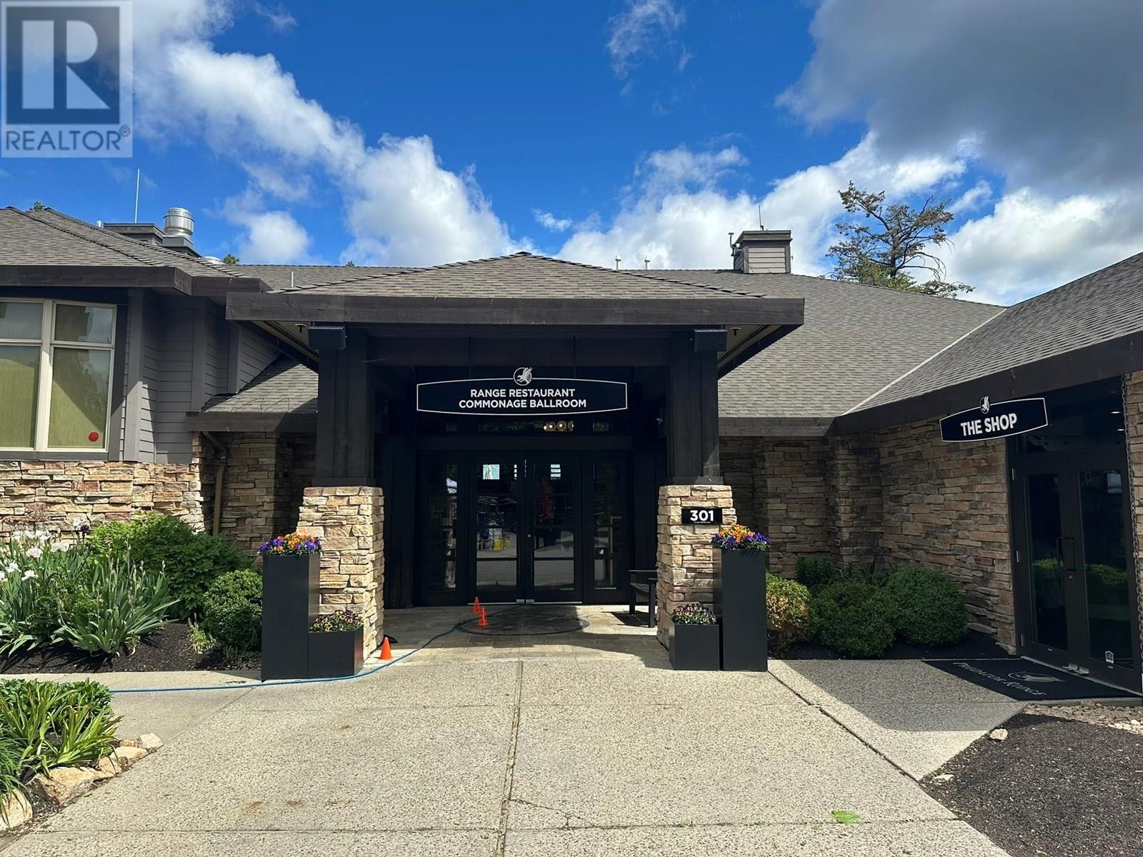 












107 Village Centre Court Unit# 116

,
Vernon,







British Columbia
V1H1Y8

