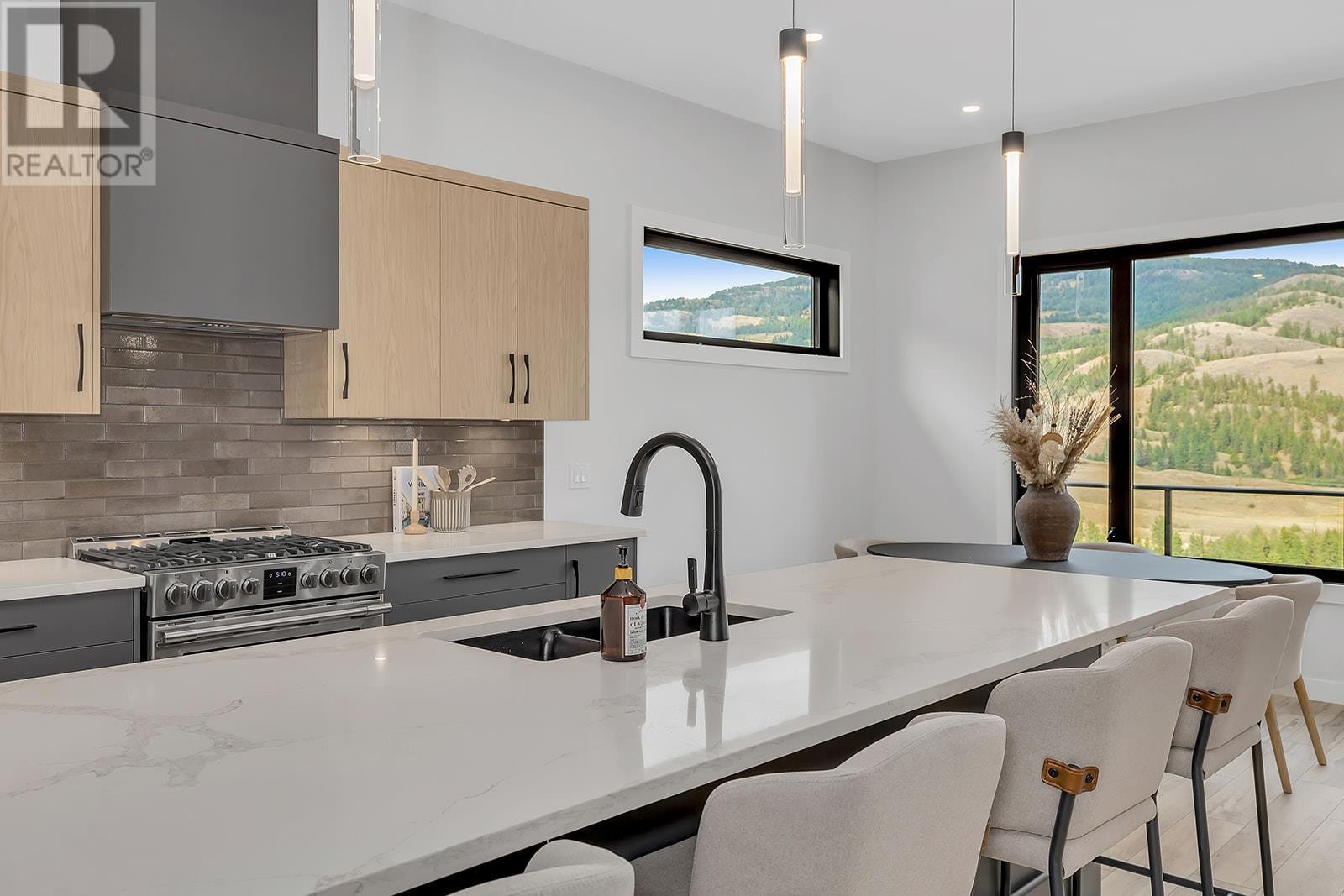 












771 Carnoustie Drive

,
Kelowna,




British Columbia
V1P0A3

