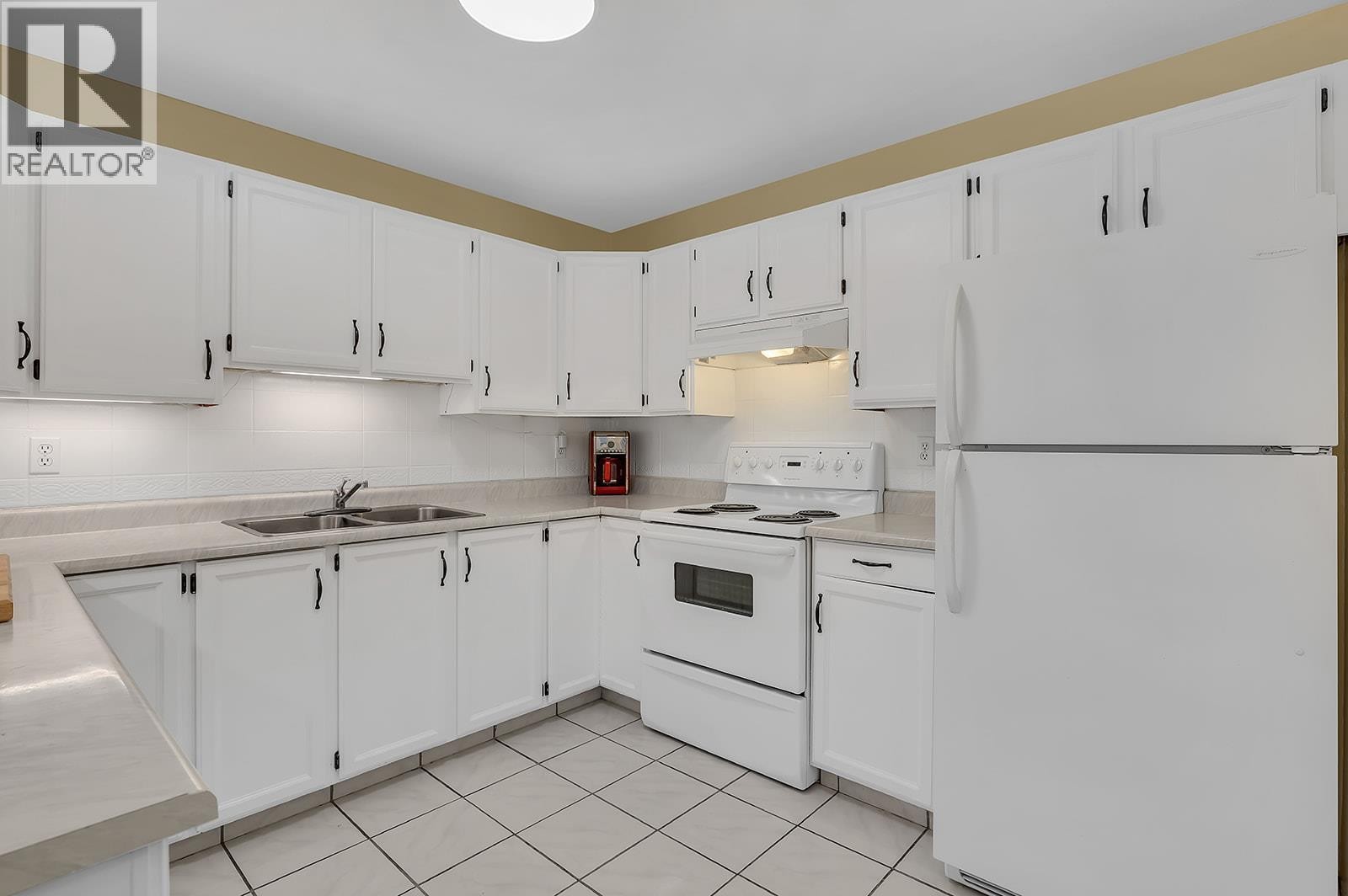 












7841 97 Highway Unit# 107-3

,
Lake Country,




British Columbia
V4V1E7

