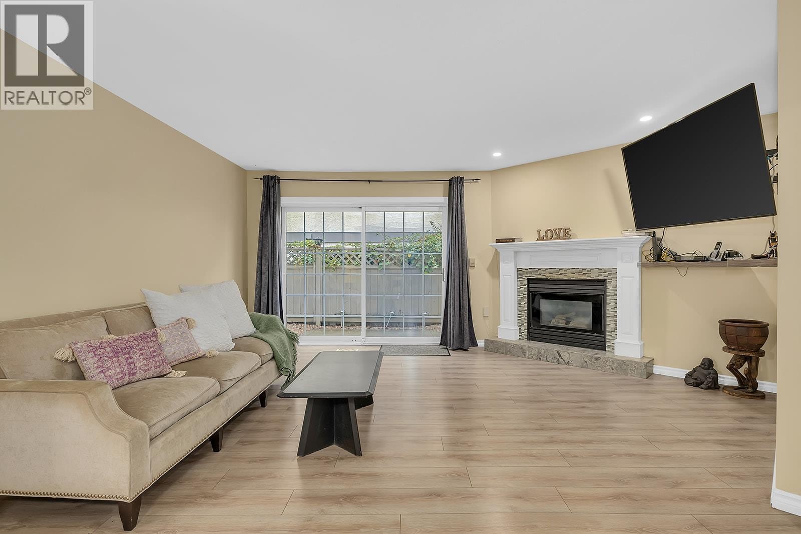 












7841 97 Highway Unit# 107-3

,
Lake Country,




British Columbia
V4V1E7

