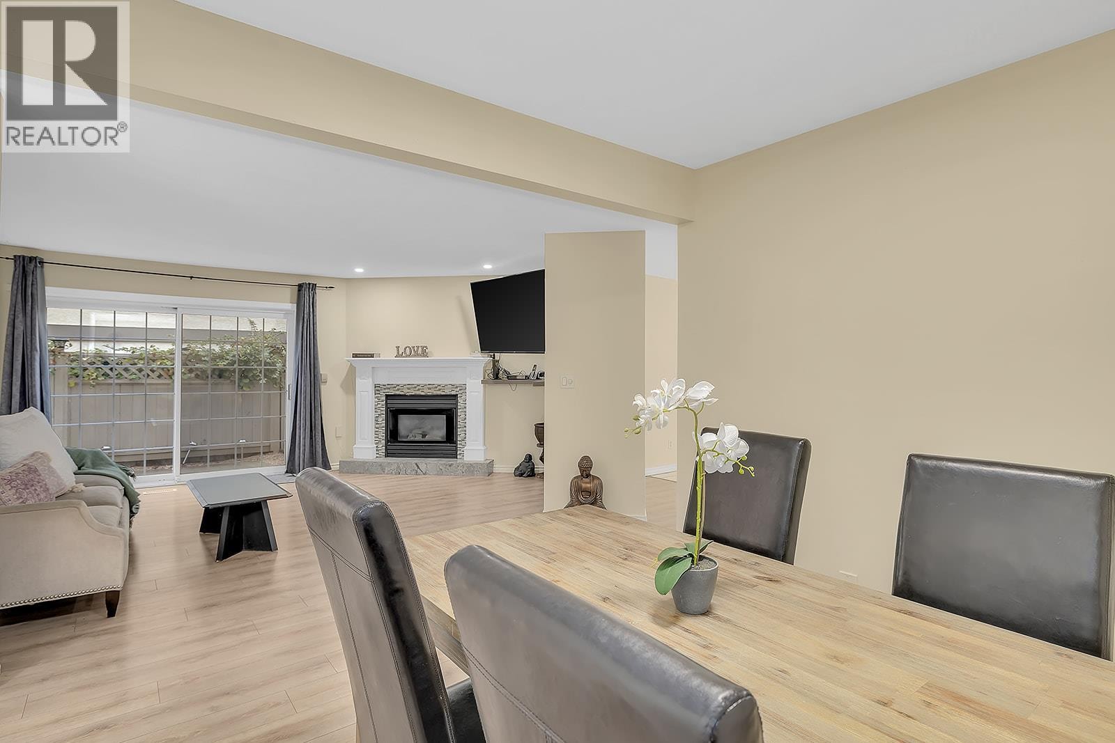 












7841 97 Highway Unit# 107-3

,
Lake Country,




British Columbia
V4V1E7

