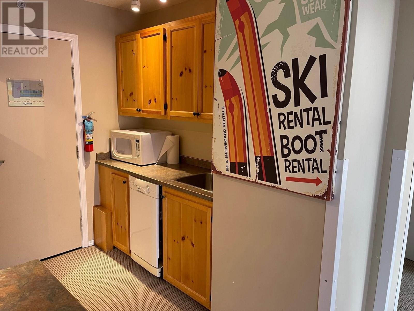 












148 Silver Lode Lane Unit# 309

,
Silver Star,




British Columbia
V1B3M1

