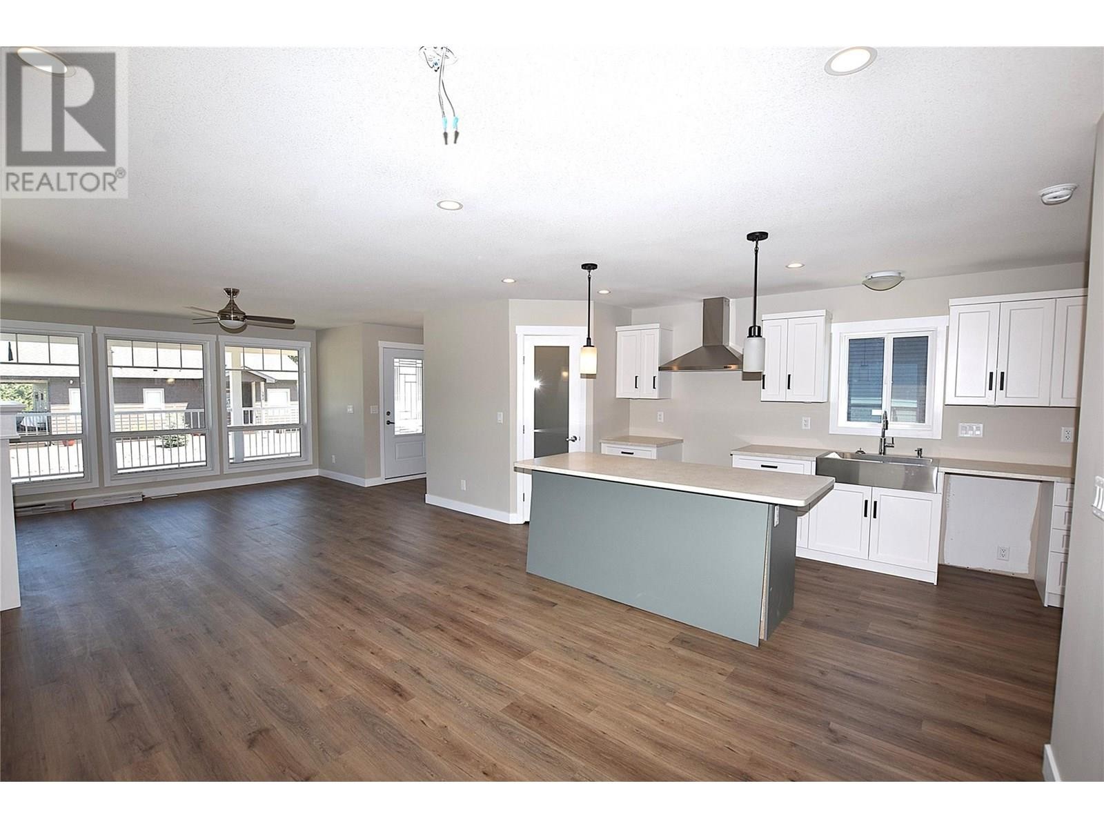 












9510 Highway 97 Unit# 194

,
Vernon,




British Columbia
V1H1R8

