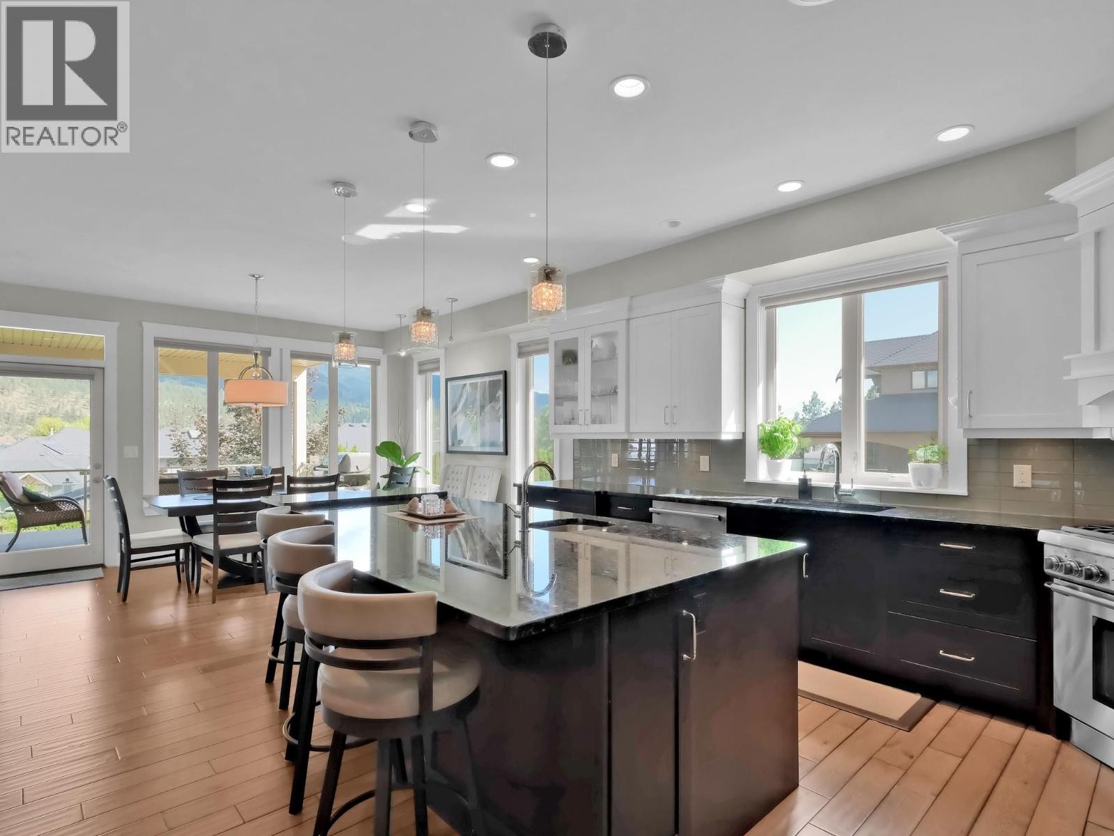 












18451 Crystal Waters Road Unit# 16

,
Lake Country,




British Columbia
V4V2G2

