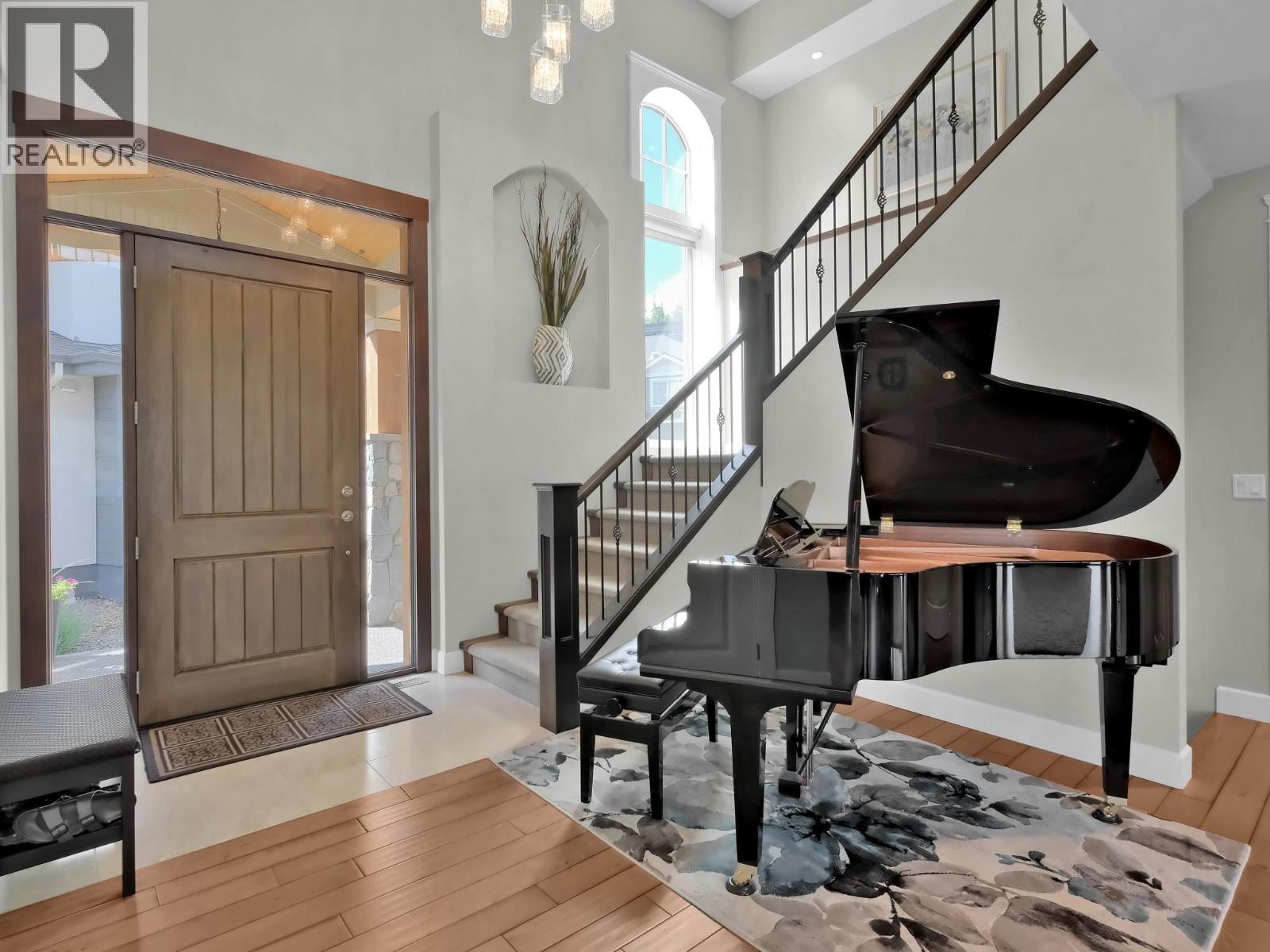 












18451 Crystal Waters Road Unit# 16

,
Lake Country,




British Columbia
V4V2G2

