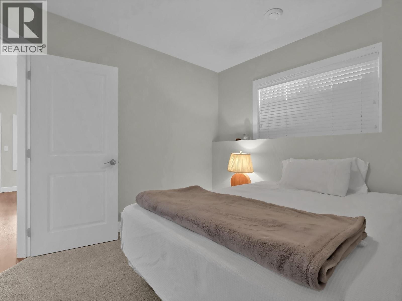 












18451 Crystal Waters Road Unit# 16

,
Lake Country,




British Columbia
V4V2G2

