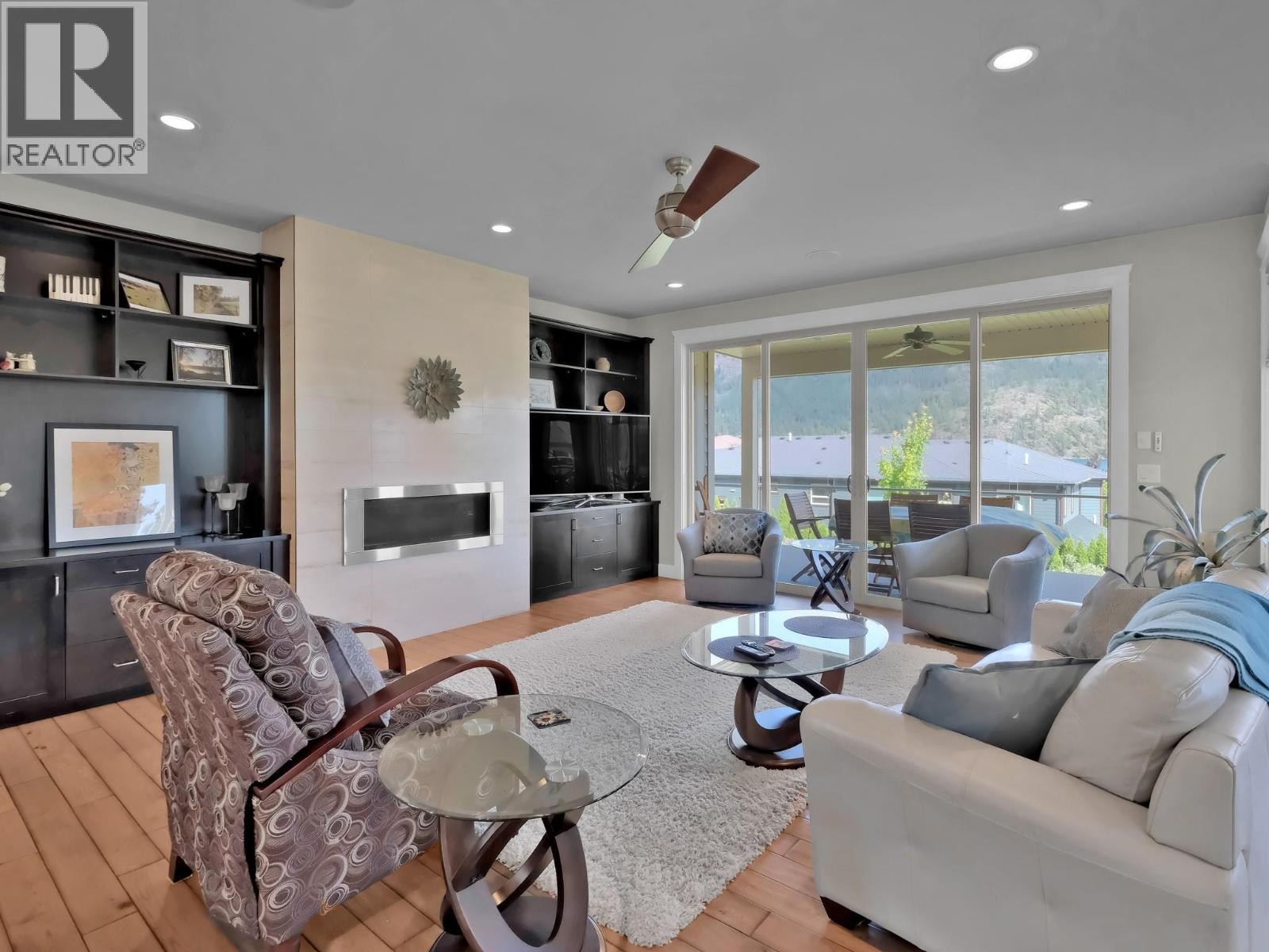 












18451 Crystal Waters Road Unit# 16

,
Lake Country,




British Columbia
V4V2G2

