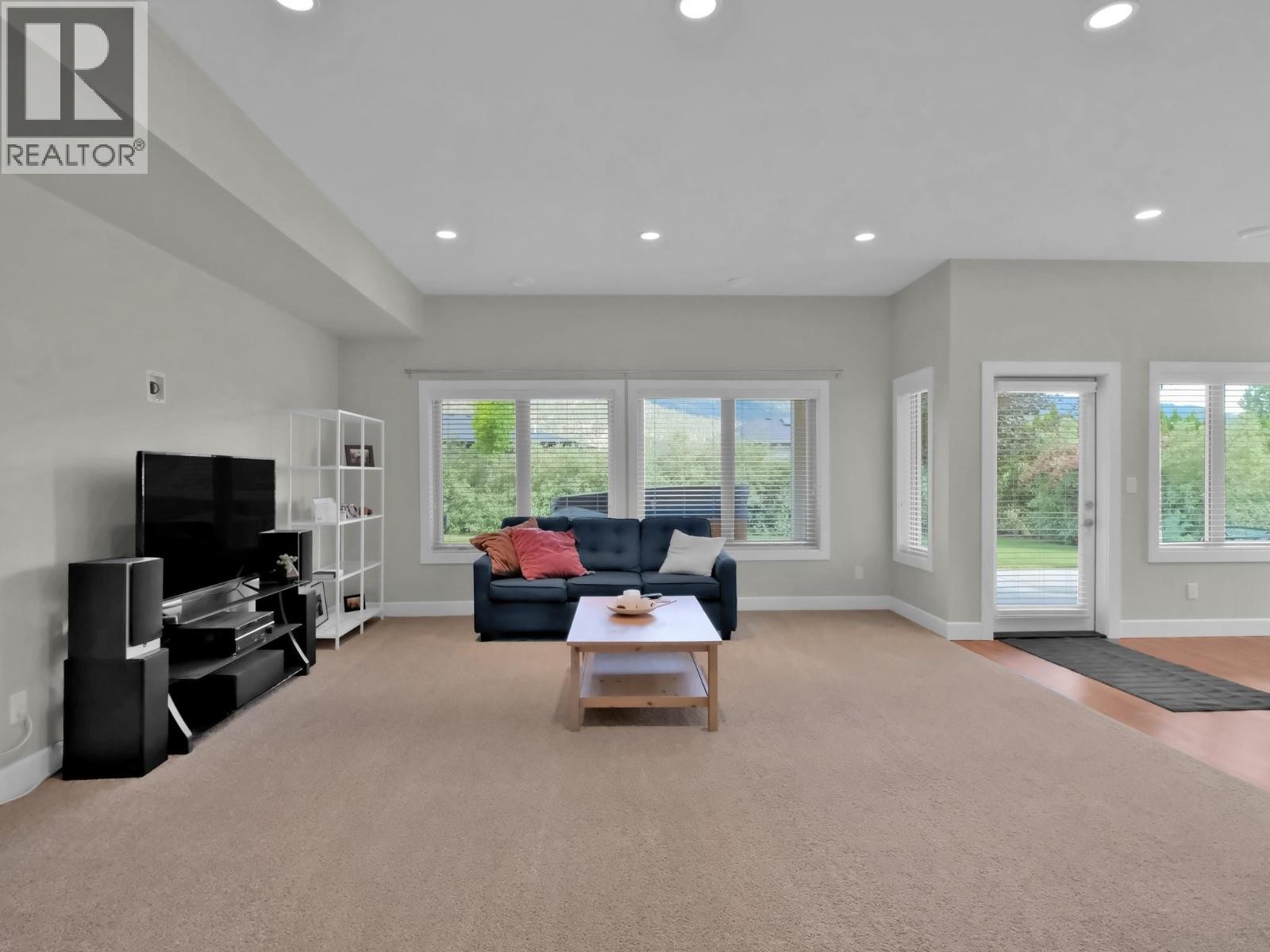 












18451 Crystal Waters Road Unit# 16

,
Lake Country,




British Columbia
V4V2G2

