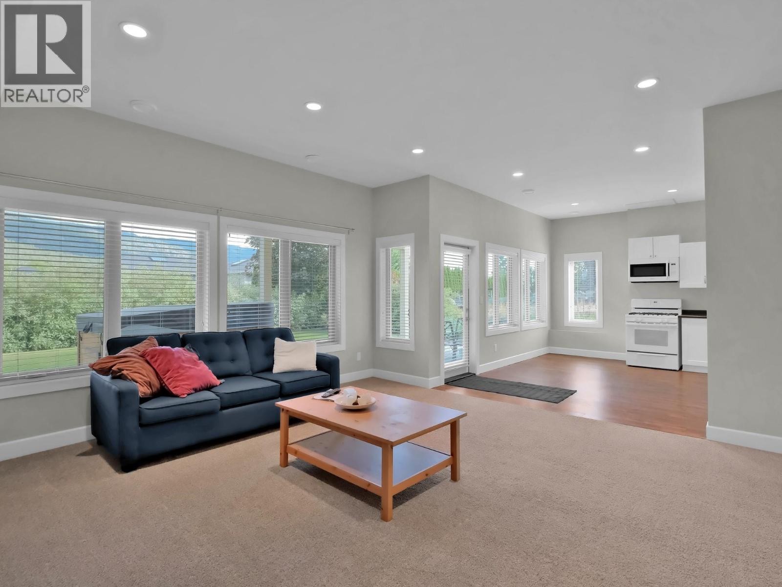 












18451 Crystal Waters Road Unit# 16

,
Lake Country,




British Columbia
V4V2G2

