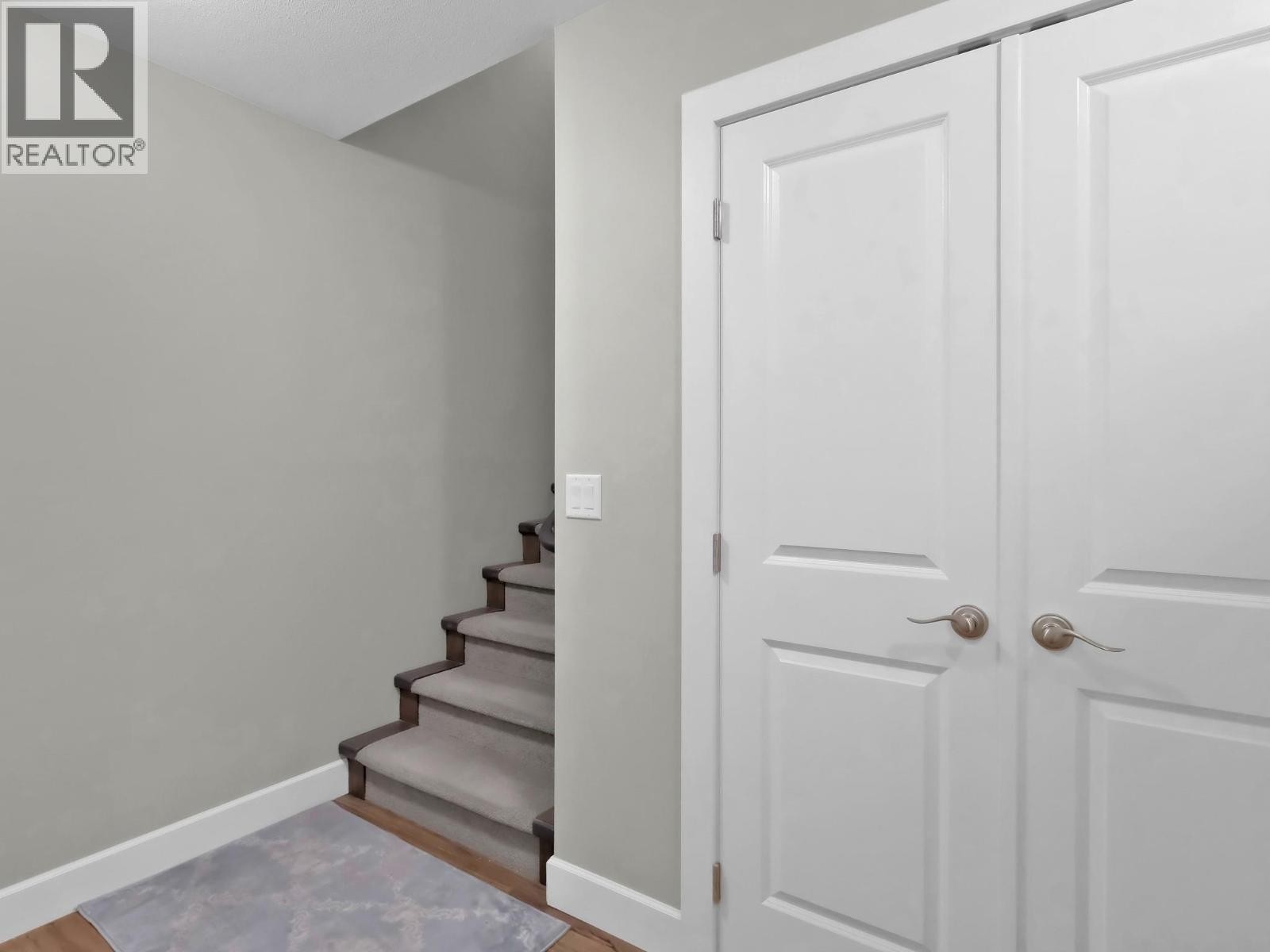 












18451 Crystal Waters Road Unit# 16

,
Lake Country,




British Columbia
V4V2G2

