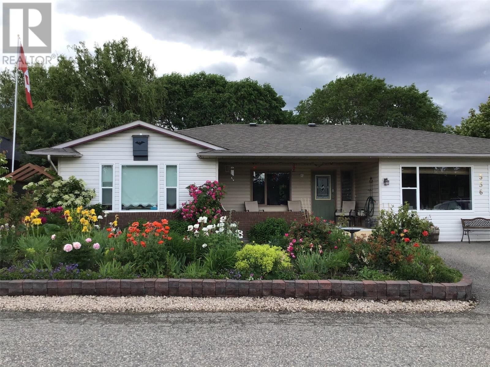 












536 Loon Avenue

,
Vernon,




British Columbia
V1H2A1

