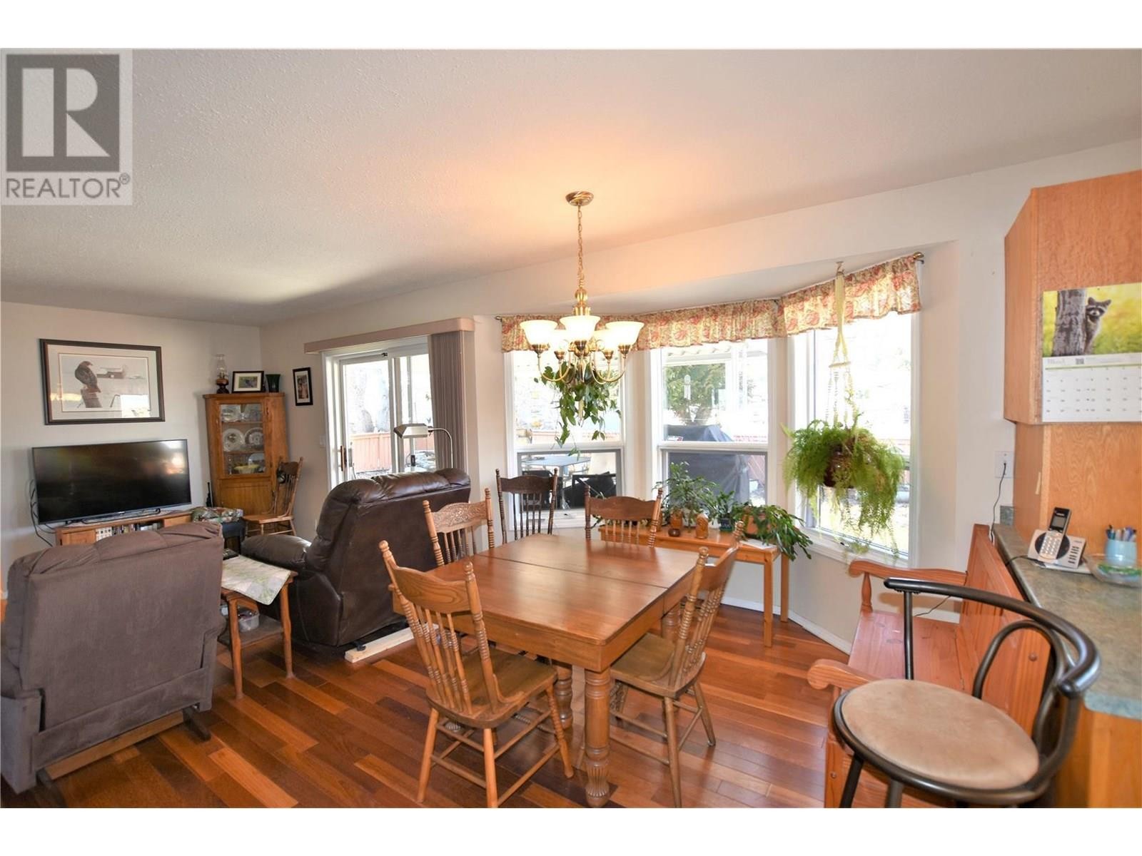 












536 Loon Avenue

,
Vernon,




British Columbia
V1H2A1

